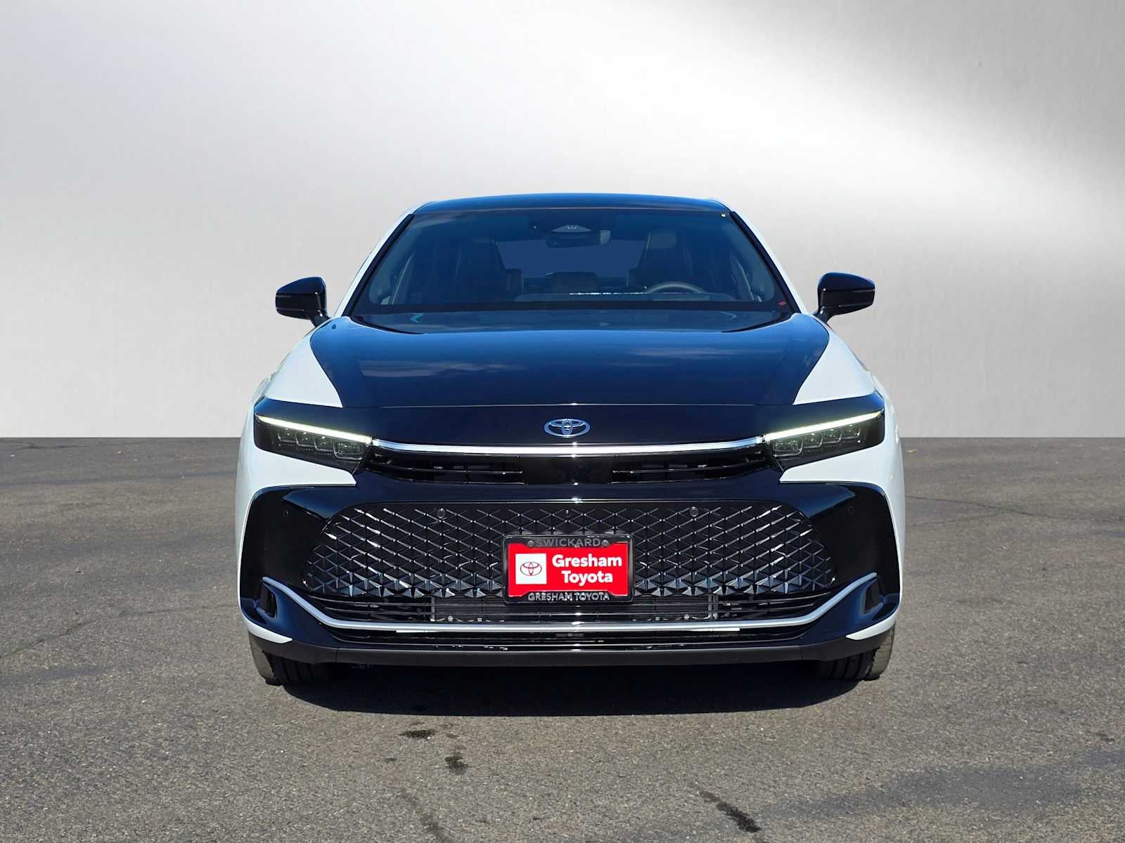 2026 Toyota Crown Platinum