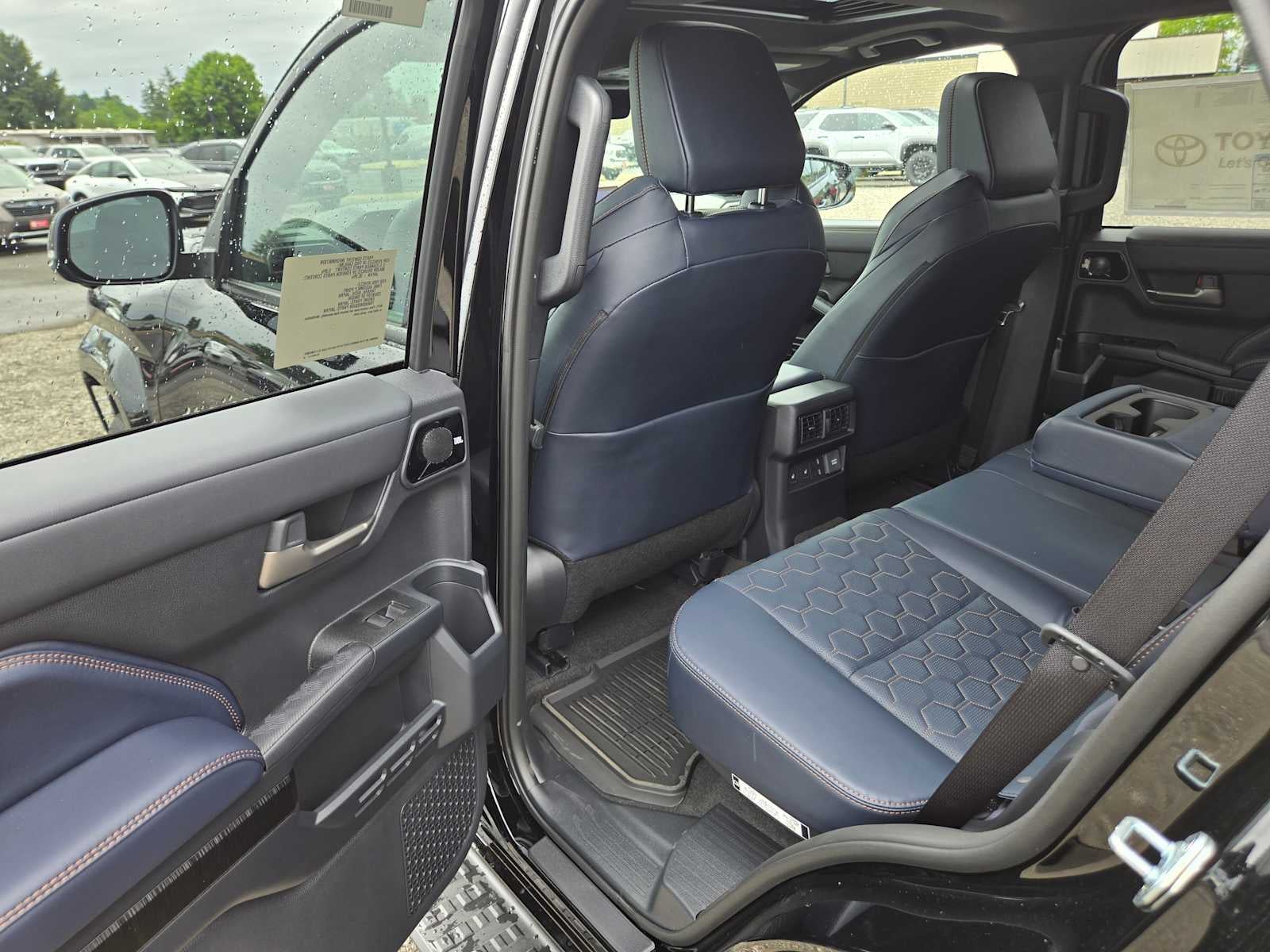 2026 Toyota 4Runner Hybrid Platinum