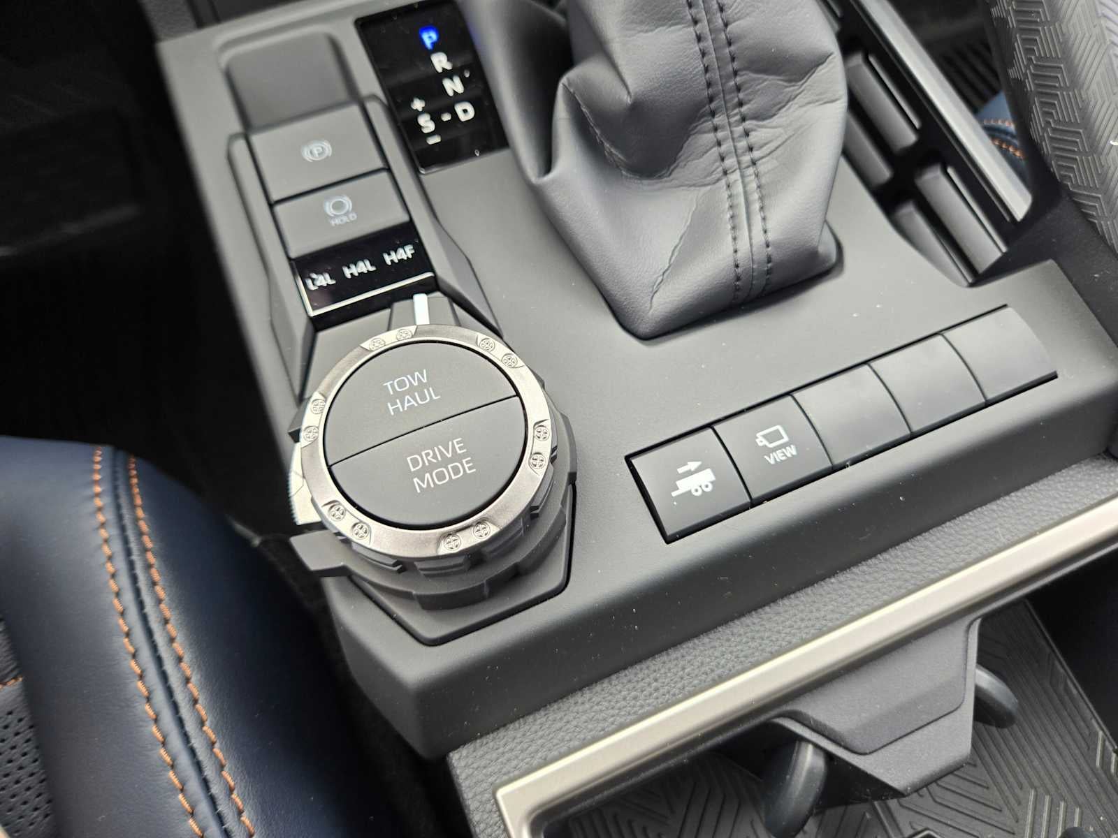 2026 Toyota 4Runner Hybrid Platinum