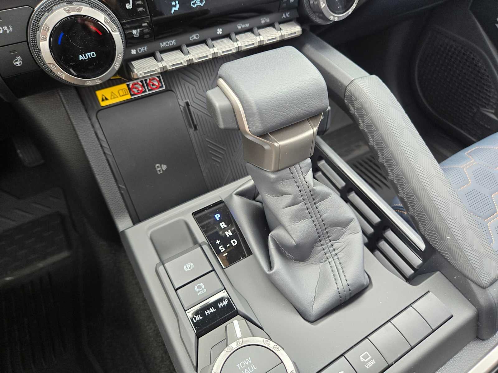 2026 Toyota 4Runner Hybrid Platinum