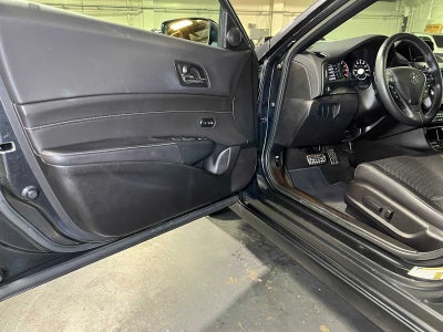 2016 Acura ILX w/Premium/A-SPEC Pkg