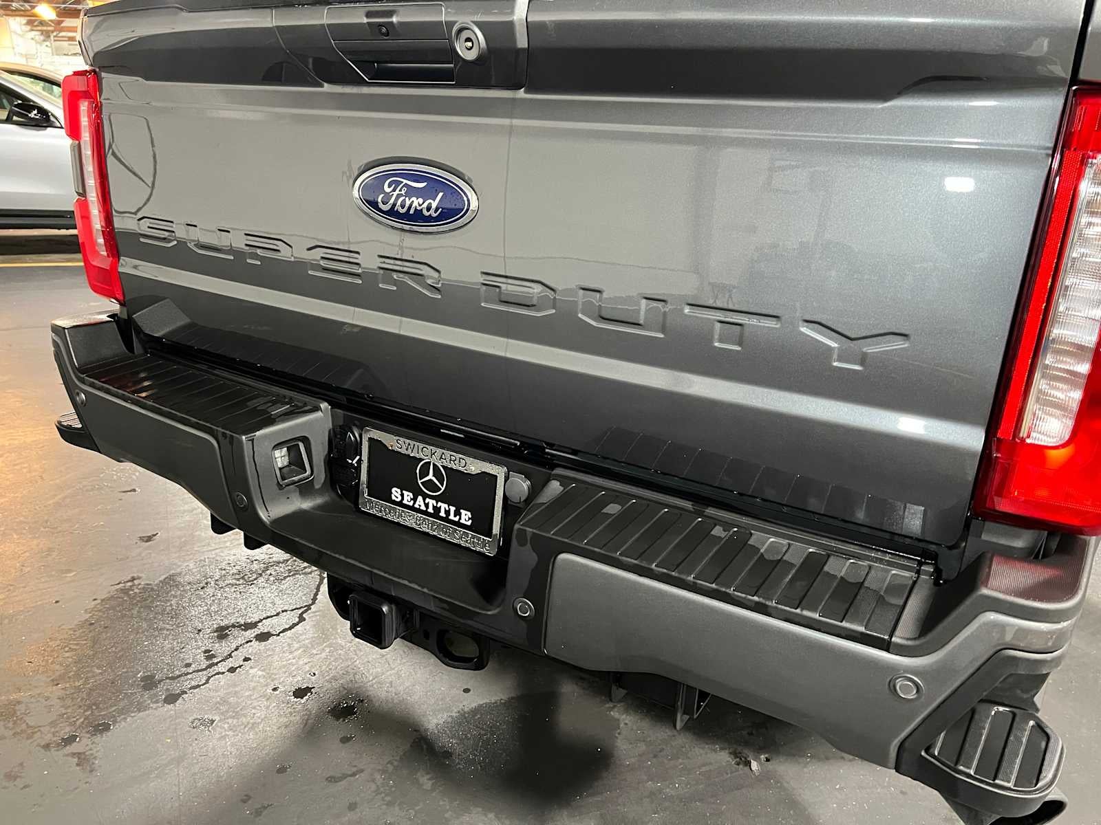 2024 Ford Super Duty F-350 SRW Pickup LARIAT