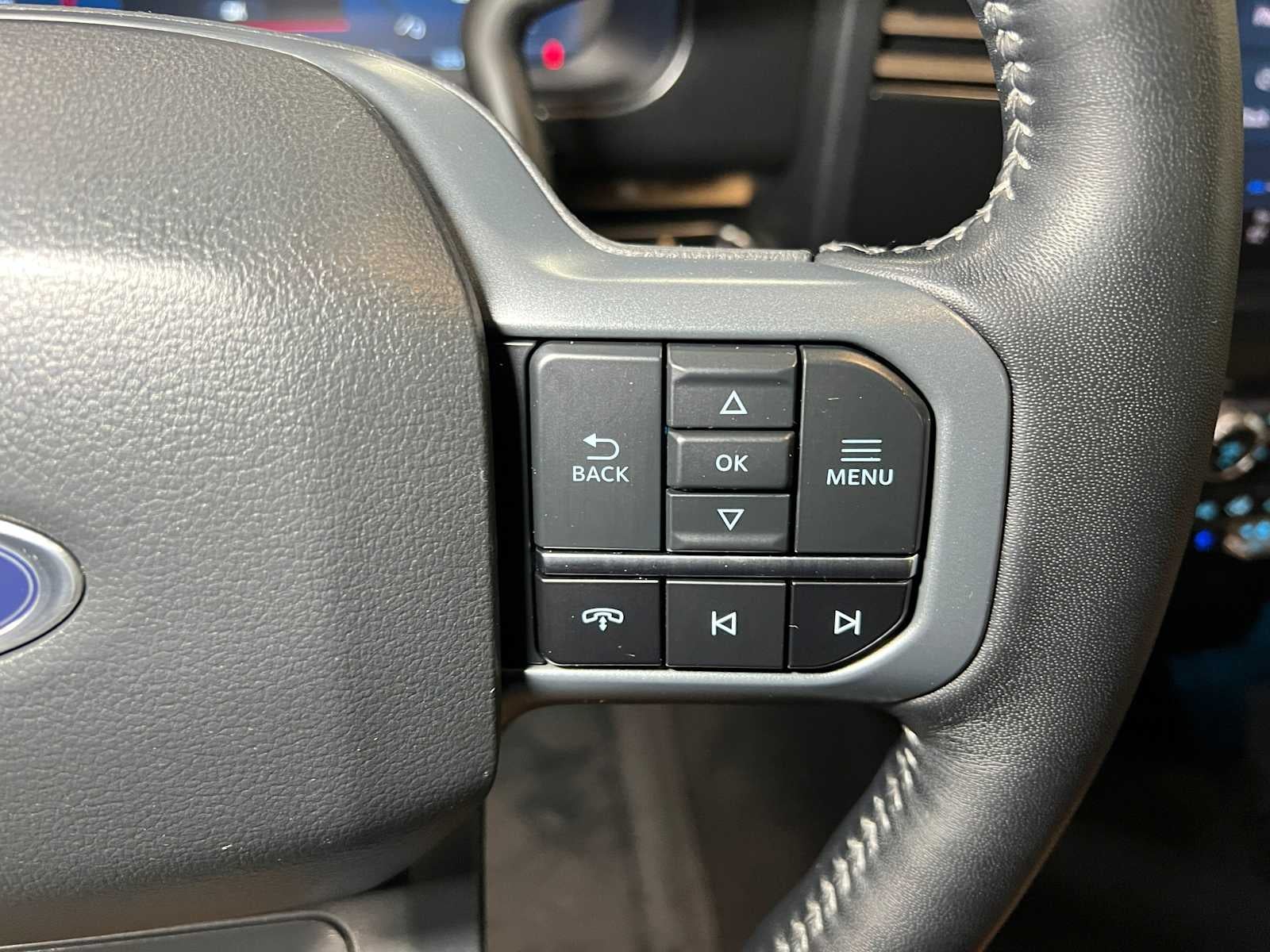 2024 Ford Super Duty F-350 SRW Pickup LARIAT