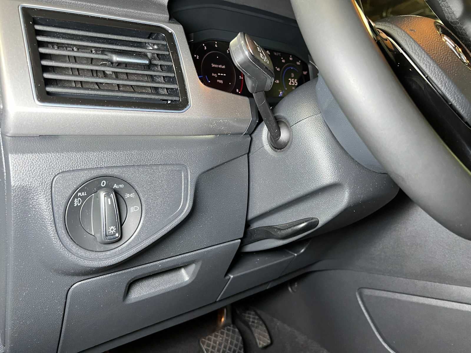 2019 Volkswagen Atlas 3.6L V6 SEL Premium