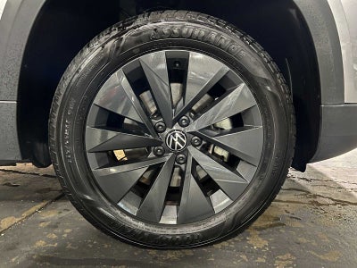 2024 Volkswagen Taos S