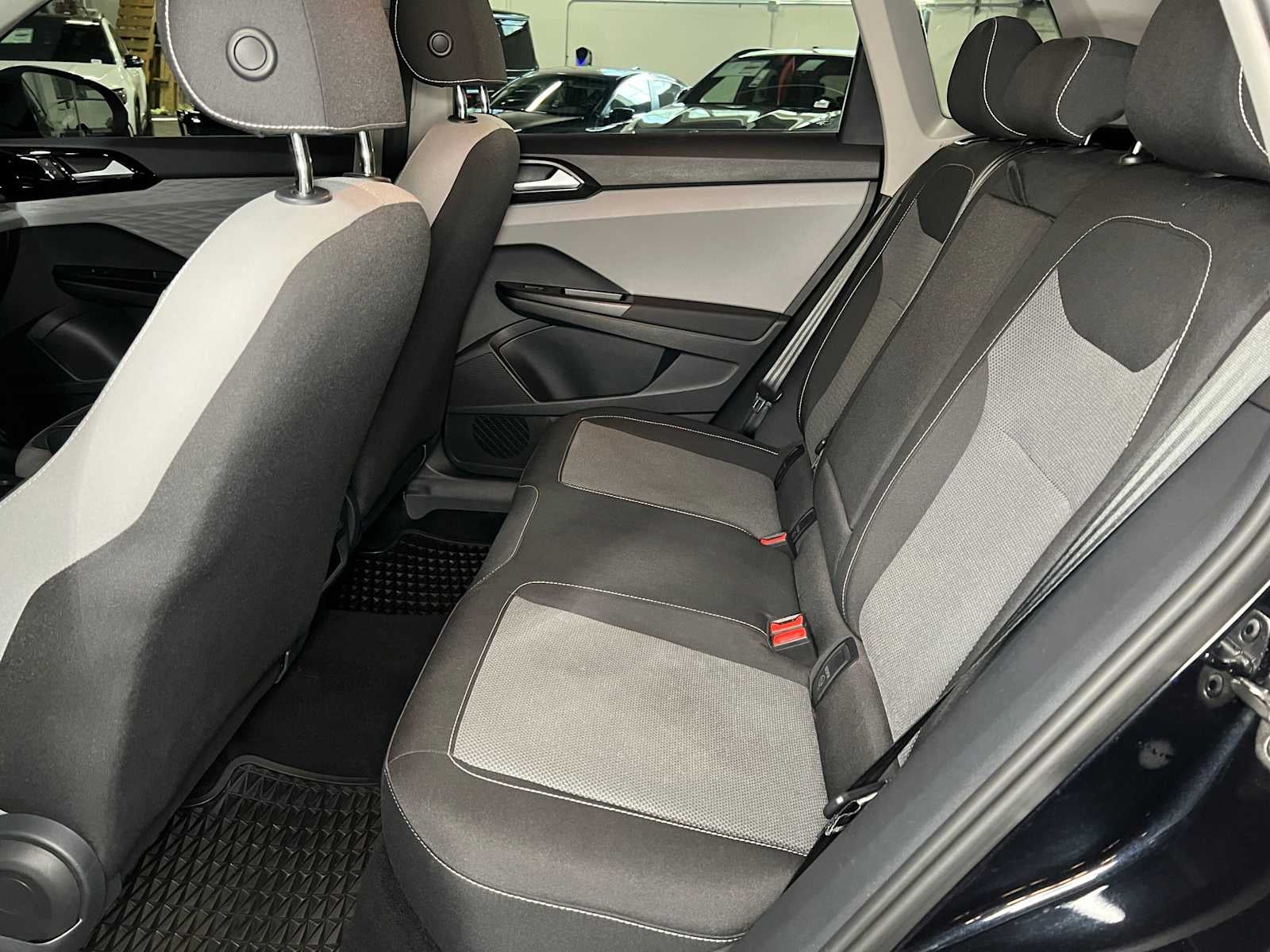 2022 Volkswagen Taos S