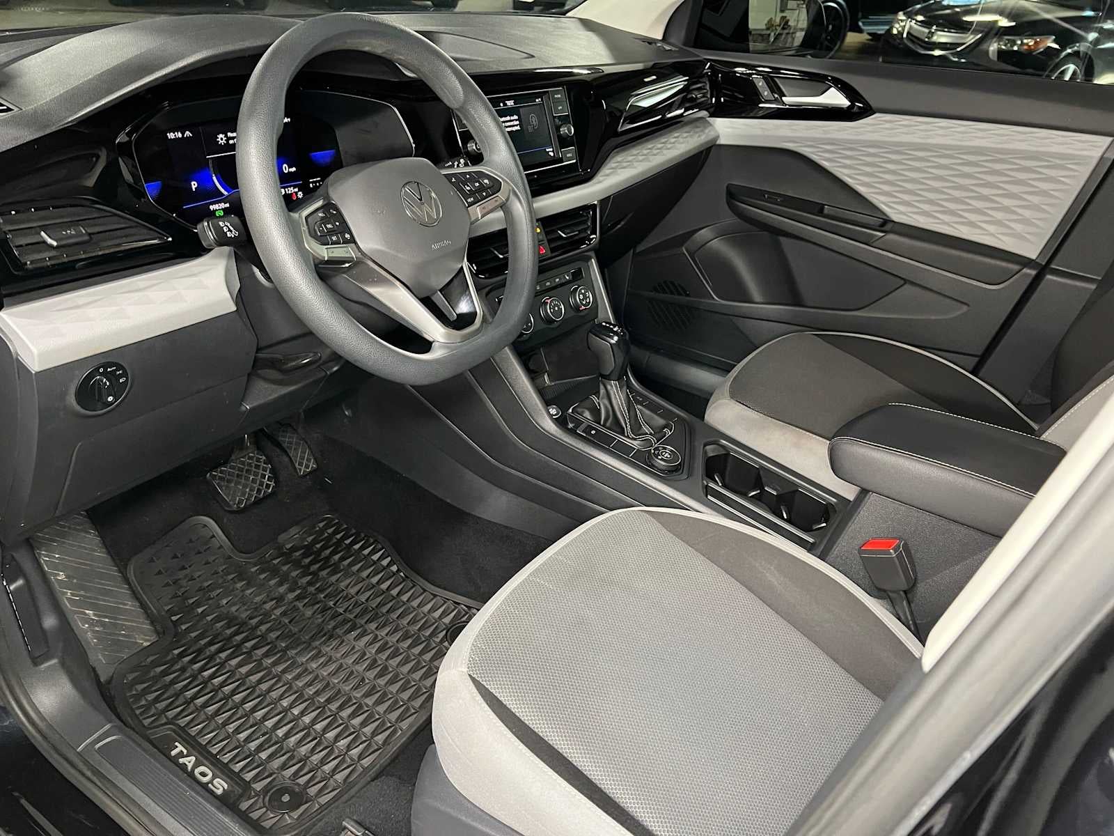 2022 Volkswagen Taos S