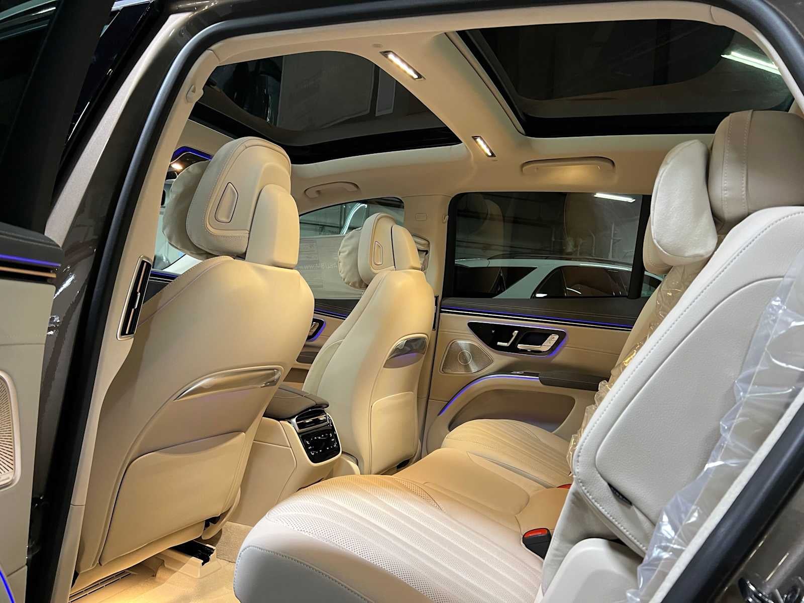 2026 Mercedes-Benz EQS 400 4MATIC® SUV