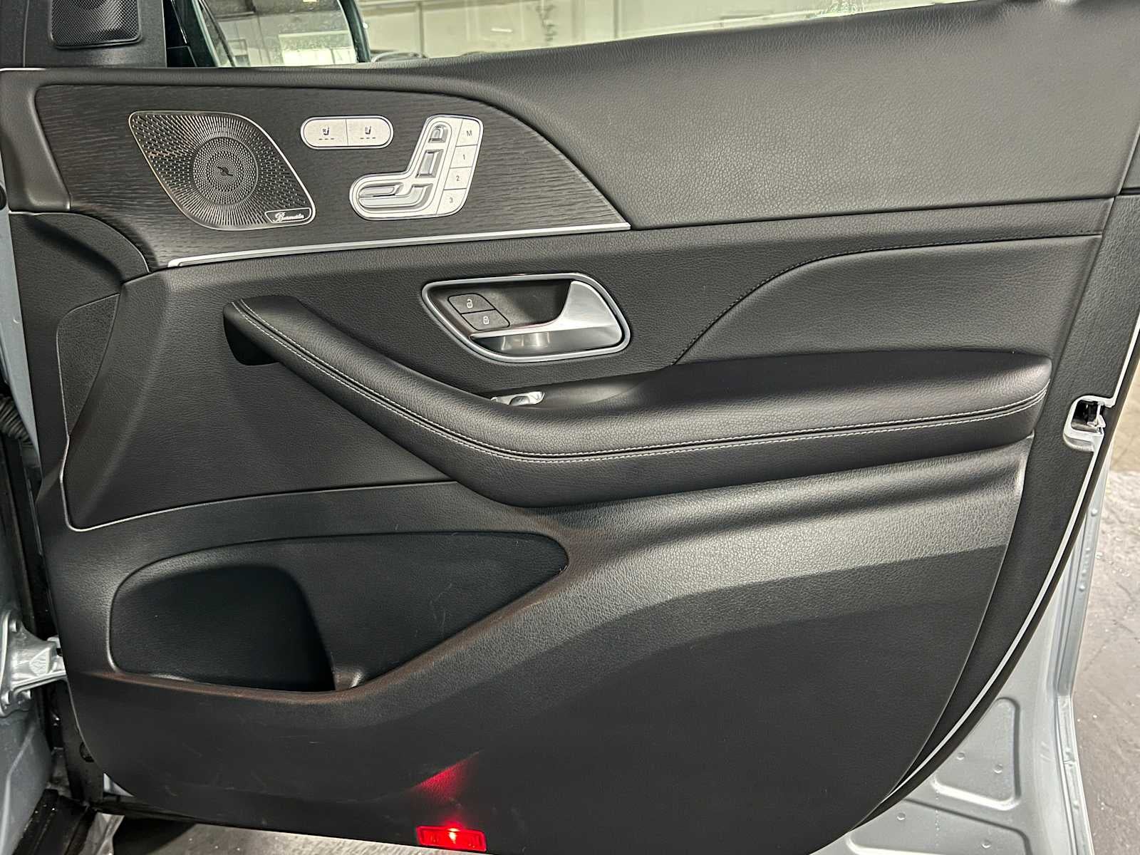2025 Mercedes-Benz GLS 450 4MATIC® SUV