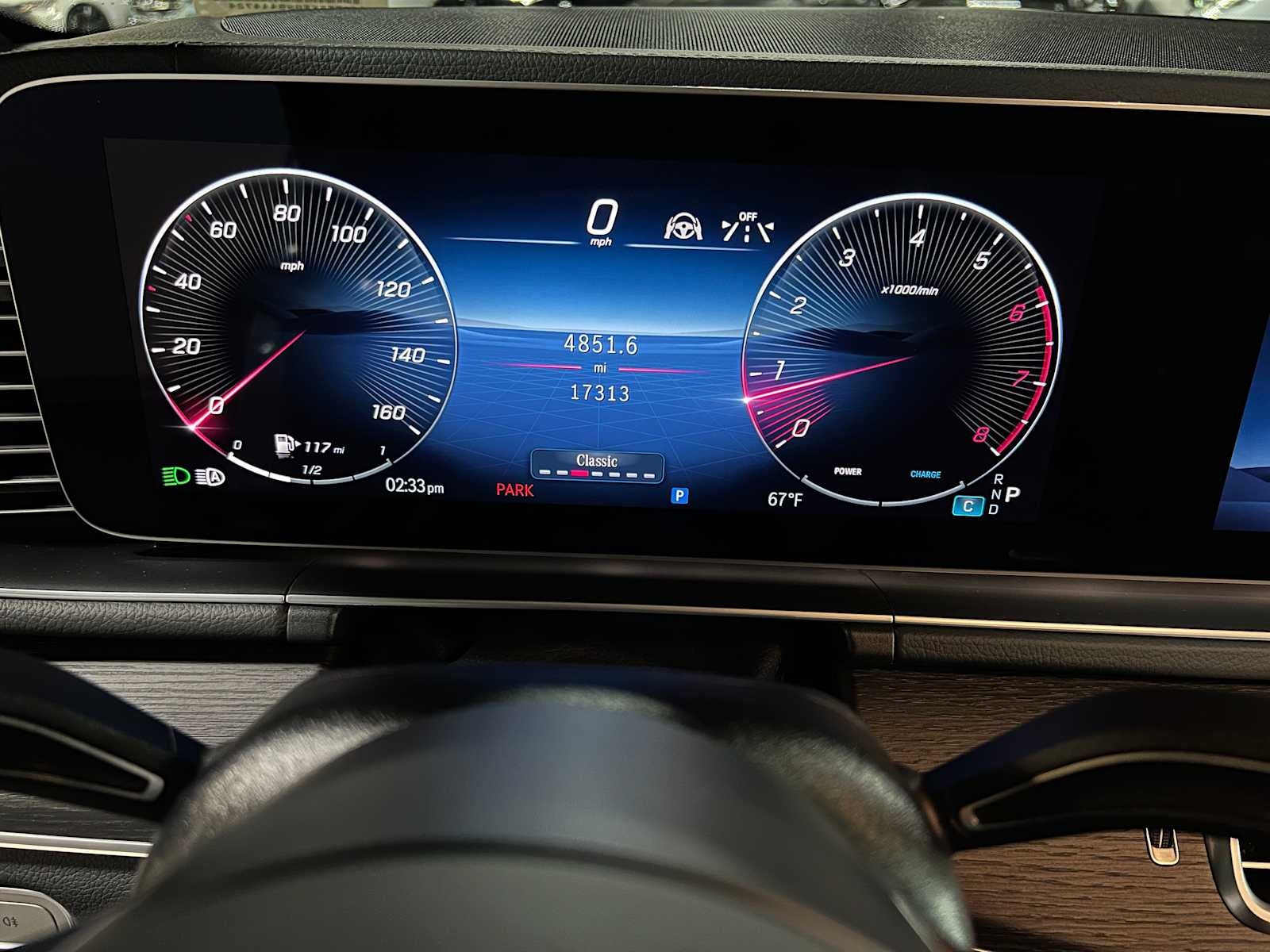 2025 Mercedes-Benz GLS 450 4MATIC® SUV