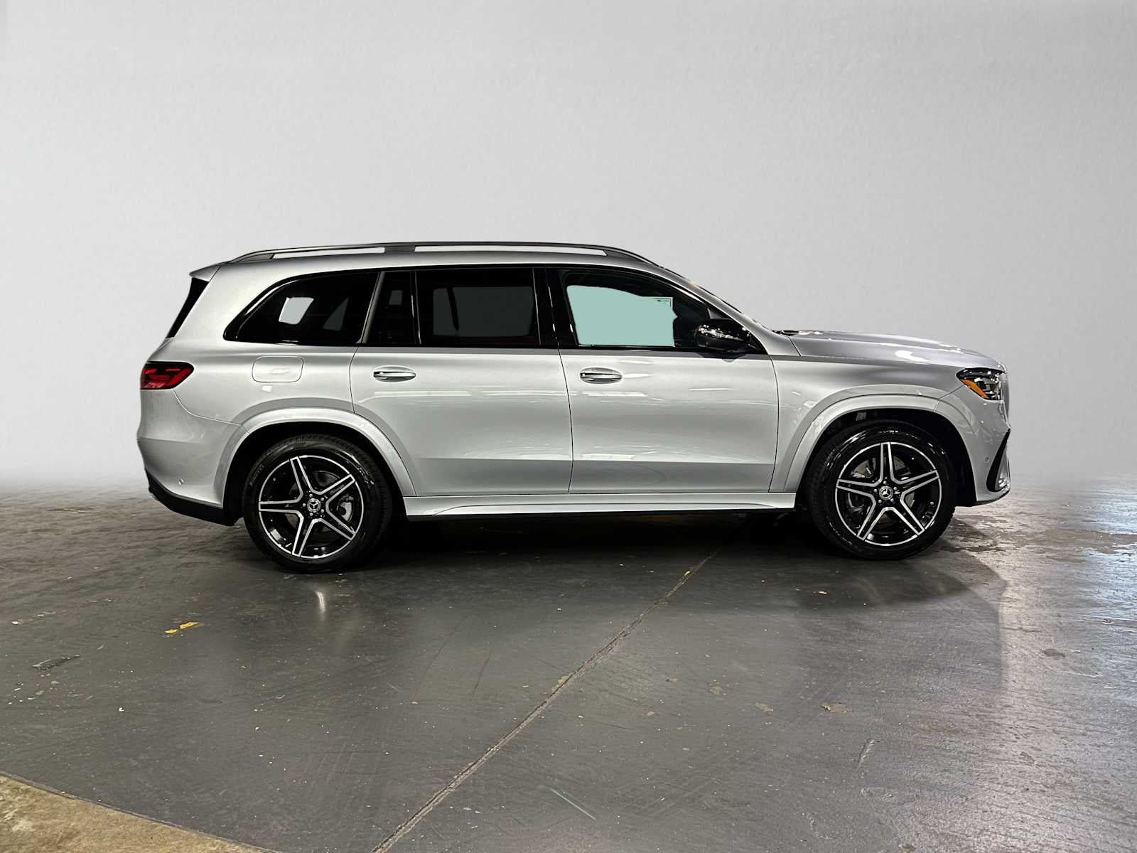 2026 Mercedes-Benz GLS 450 4MATIC® SUV