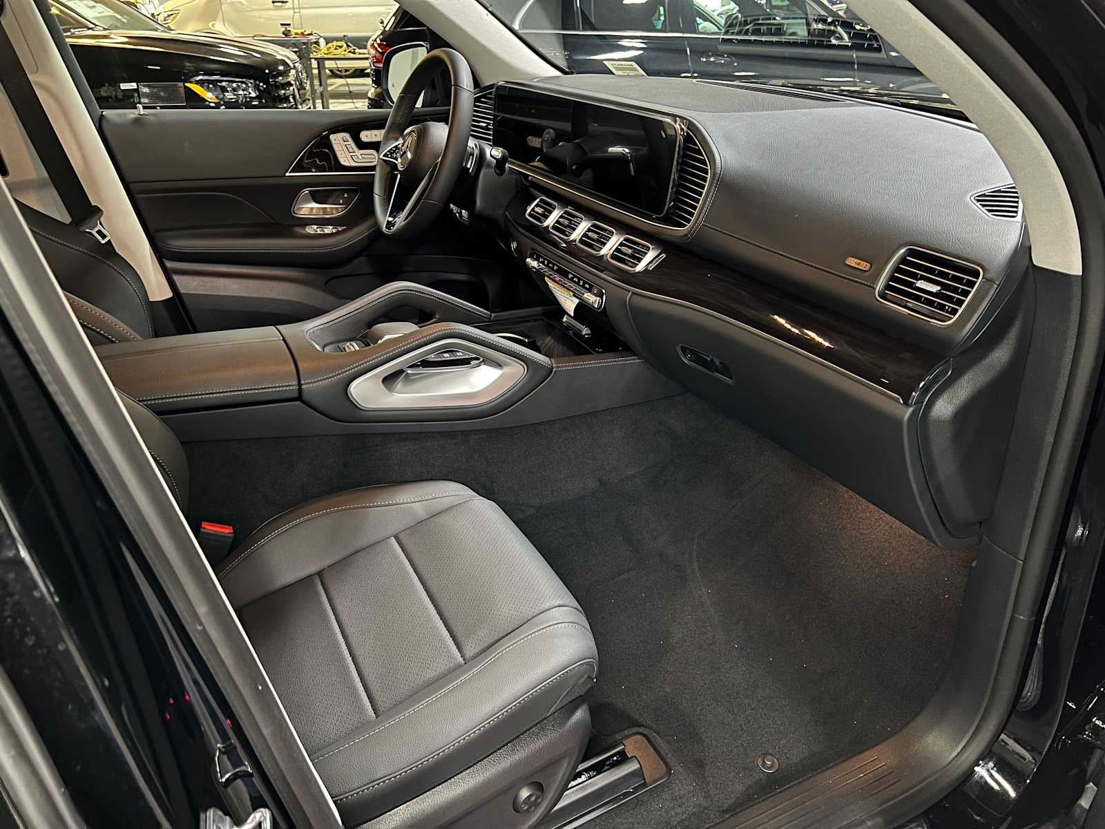 2026 Mercedes-Benz GLS 450 4MATIC® SUV