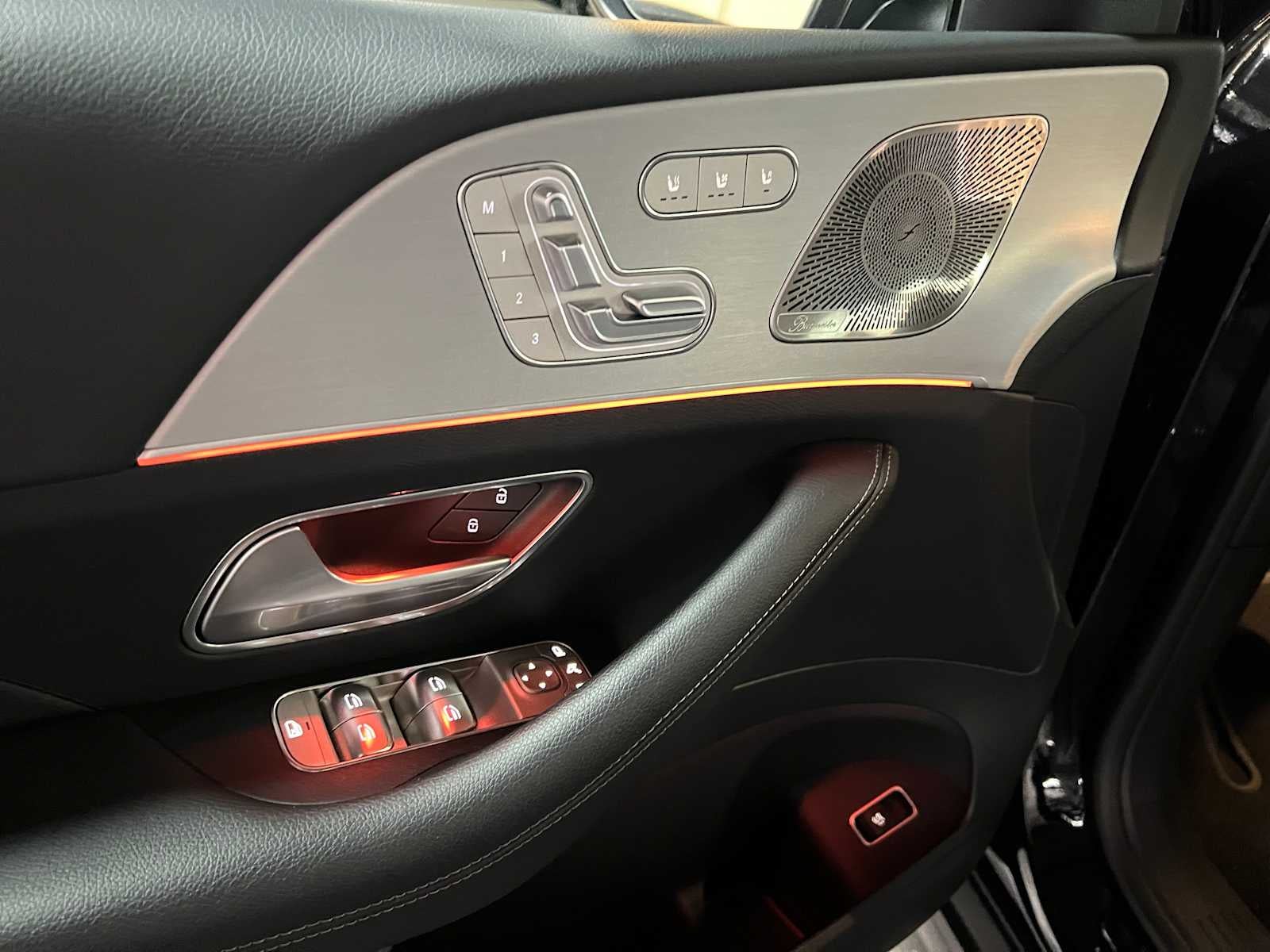2025 Mercedes-Benz GLS 450 4MATIC® SUV