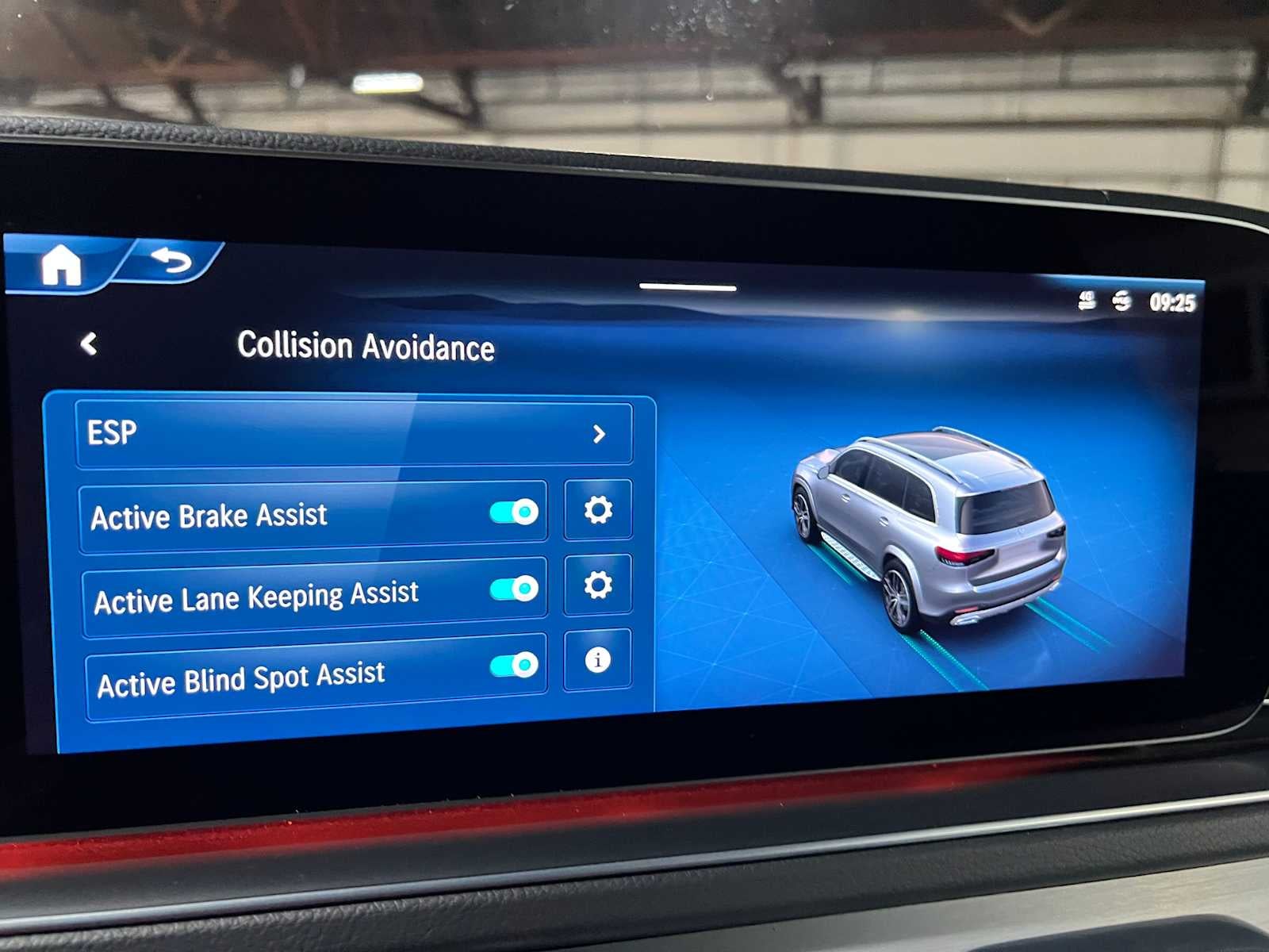 2025 Mercedes-Benz GLS 450 4MATIC® SUV