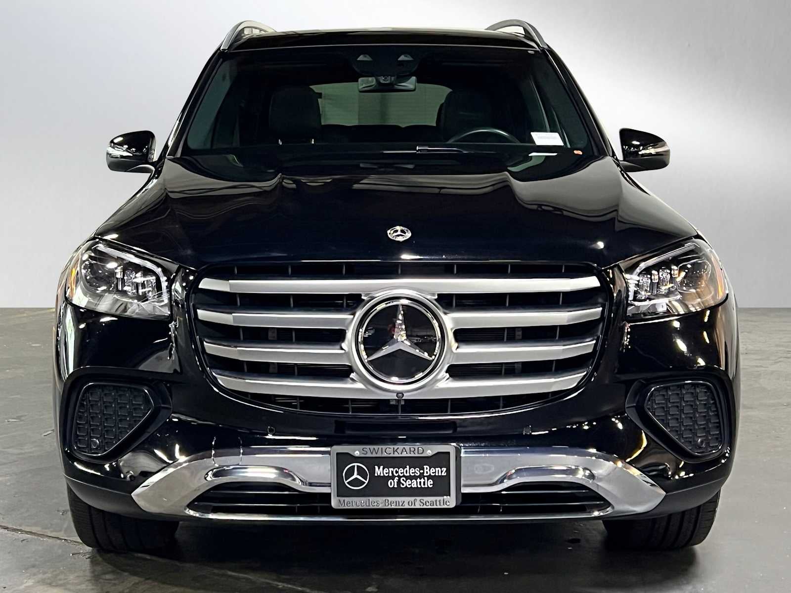 2025 Mercedes-Benz GLS 450 4MATIC® SUV
