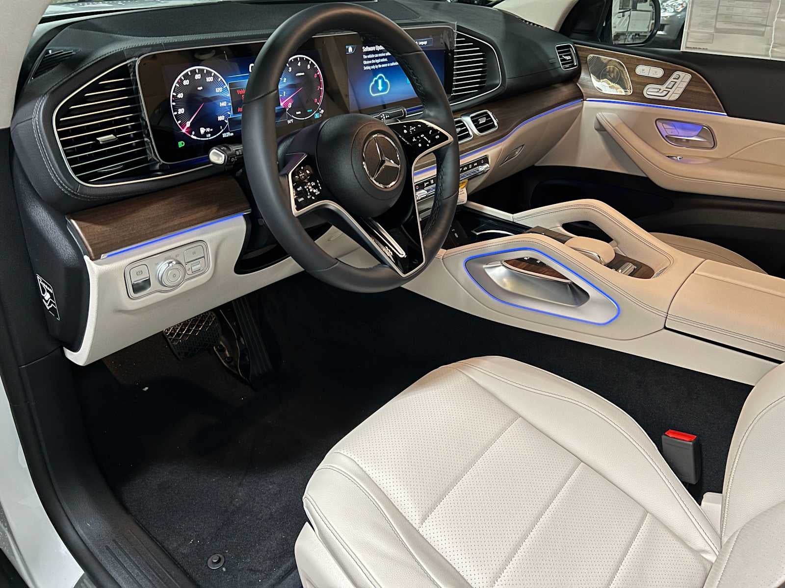 2026 Mercedes-Benz GLS 450 4MATIC® SUV