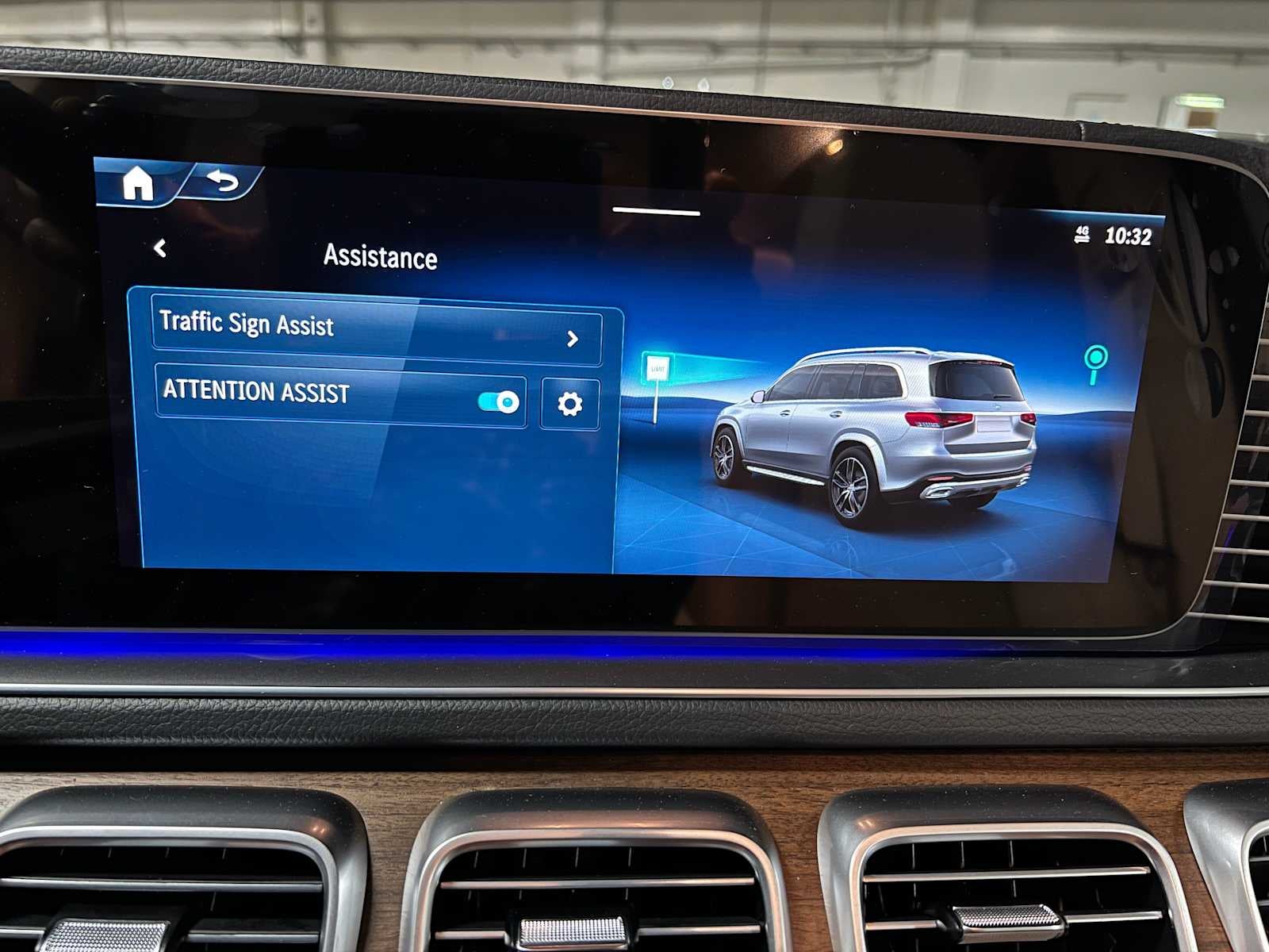 2026 Mercedes-Benz GLS 450 4MATIC® SUV