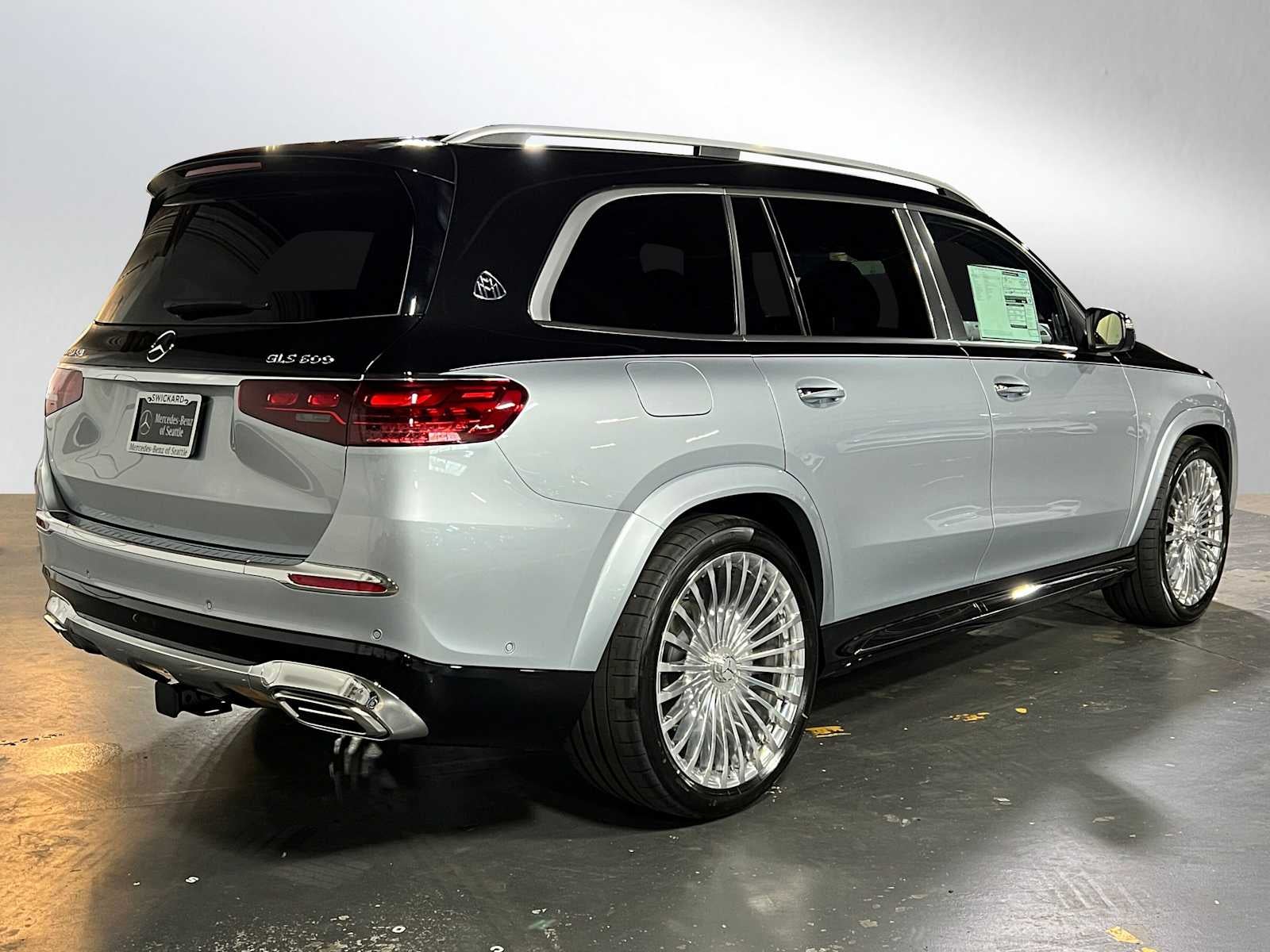 2026 Mercedes-Benz Maybach GLS 600 4MATIC® SUV