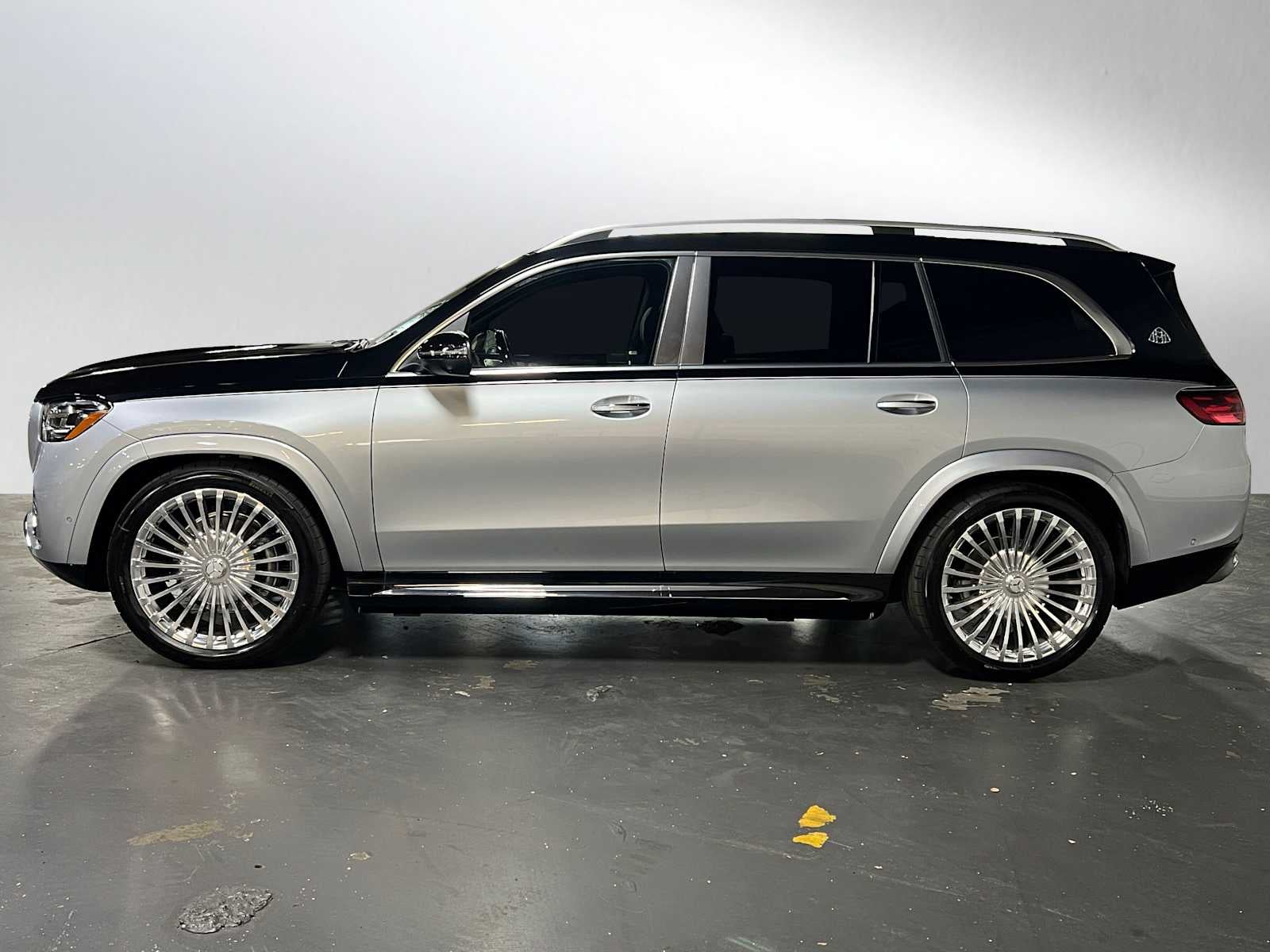 2026 Mercedes-Benz Maybach GLS 600 4MATIC® SUV