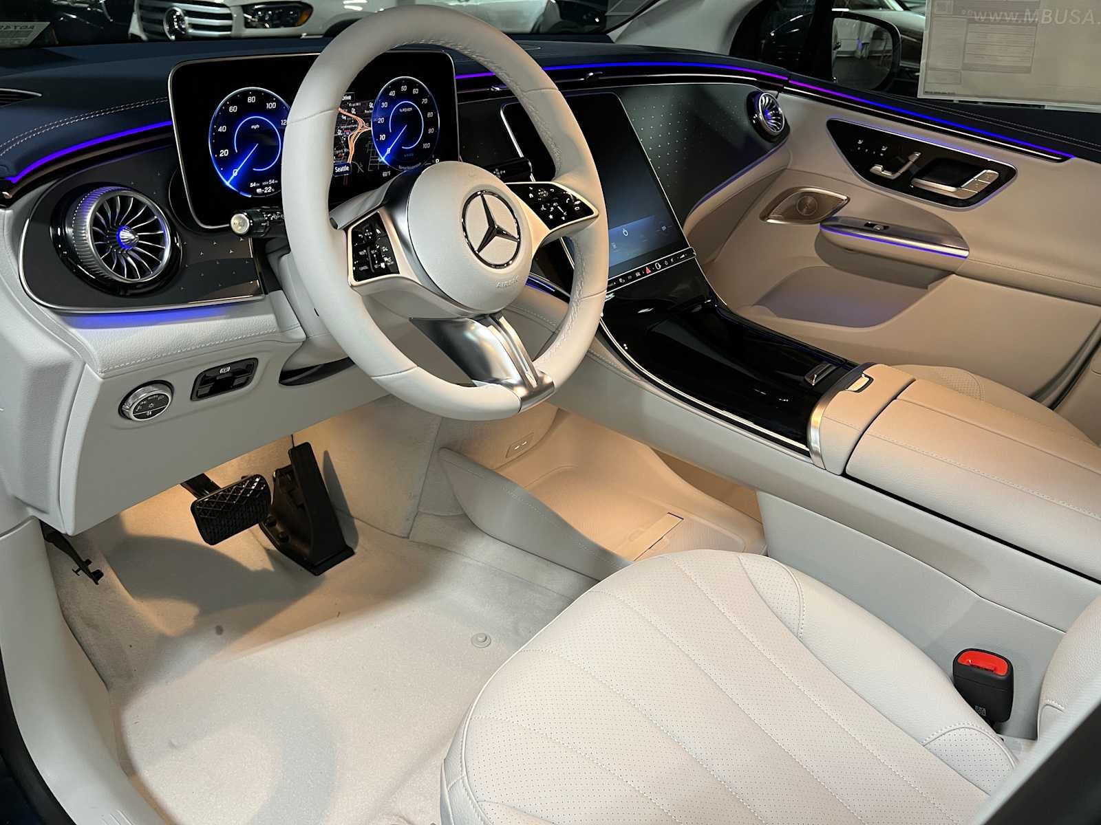 2026 Mercedes-Benz EQE 320 4MATIC® SUV