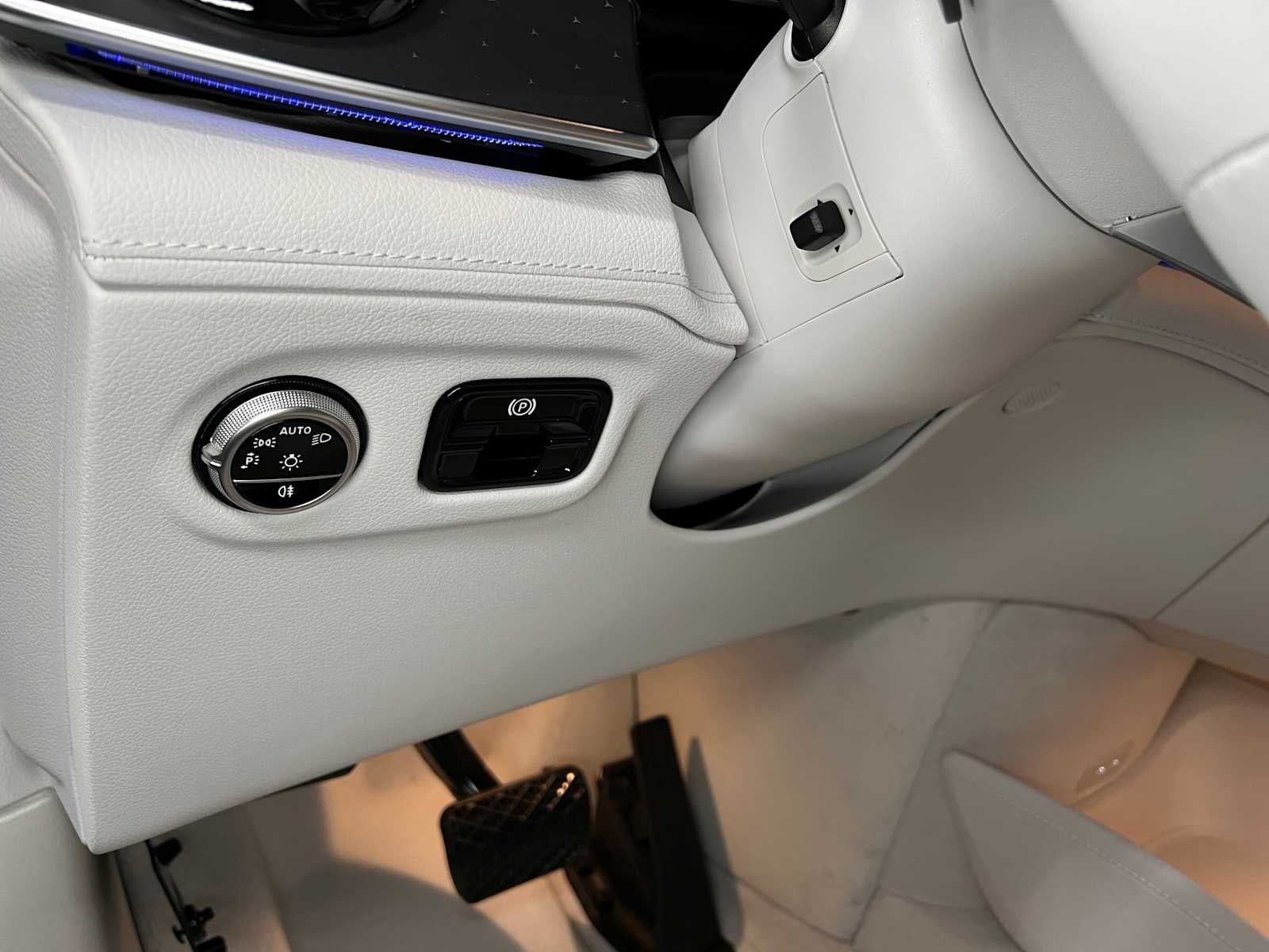 2026 Mercedes-Benz EQE 320 4MATIC® SUV