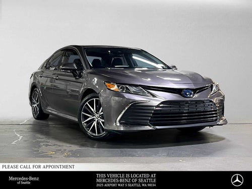 2023 Toyota Camry Hybrid XLE