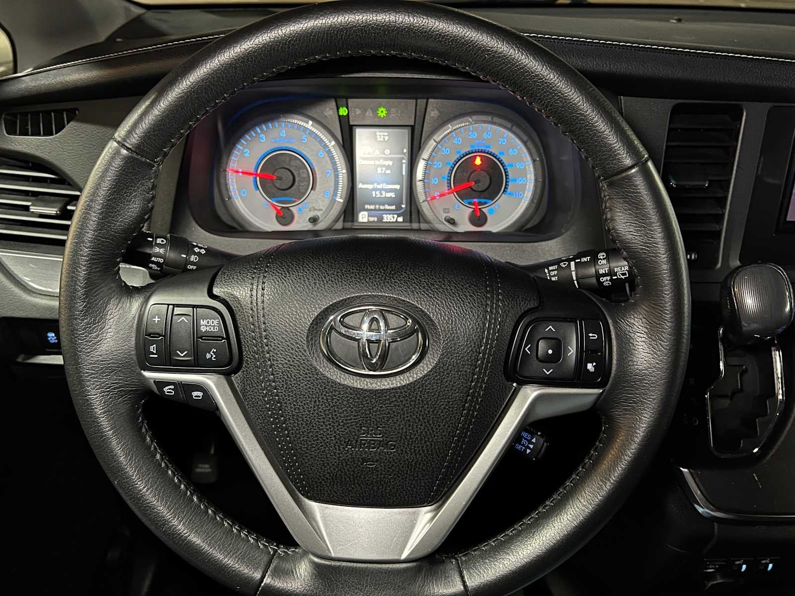 2015 Toyota Sienna SE