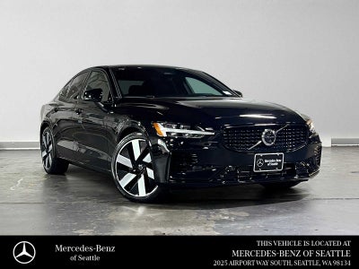 2024 Volvo S60 Recharge Plug-In Hybrid Ultimate Dark Theme