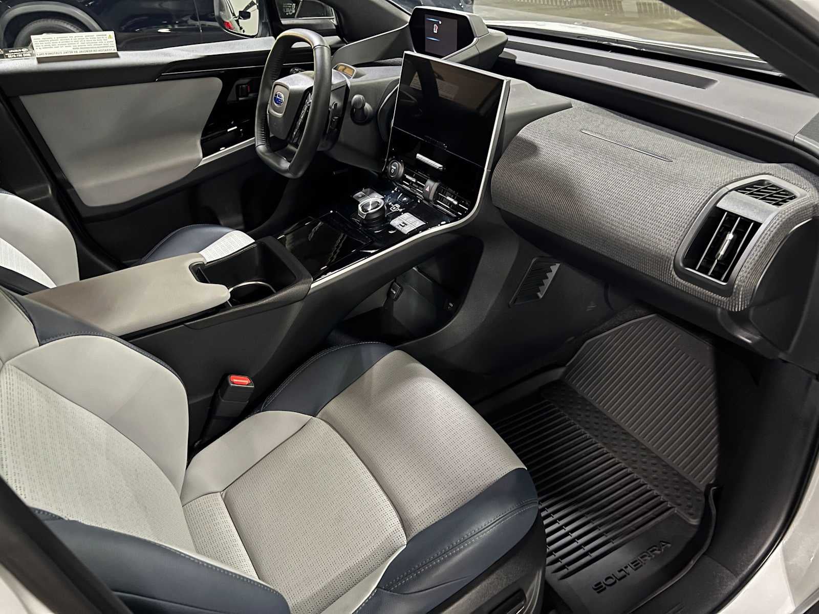 2025 Subaru Solterra Limited