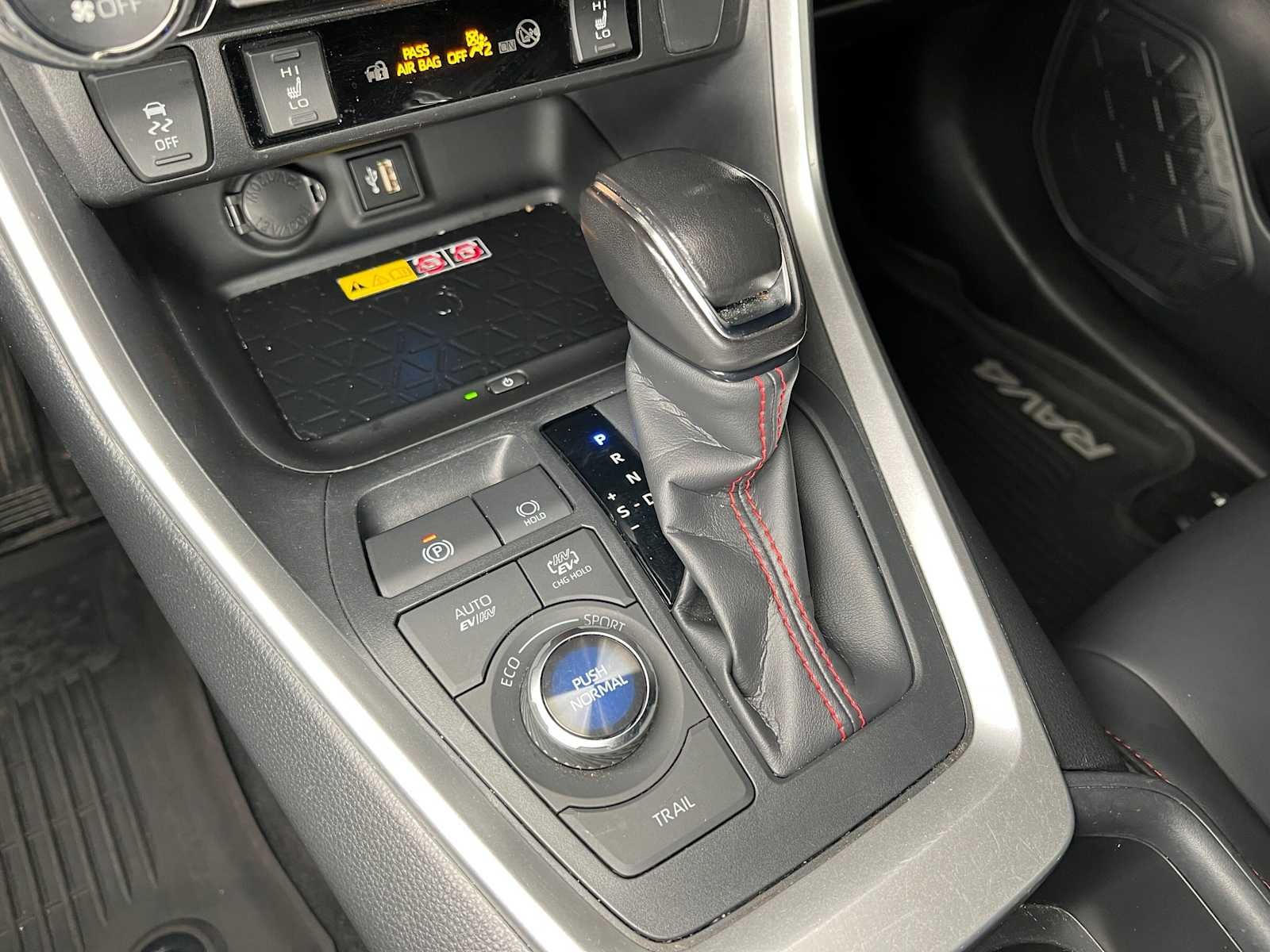 2024 Toyota RAV4 Prime XSE
