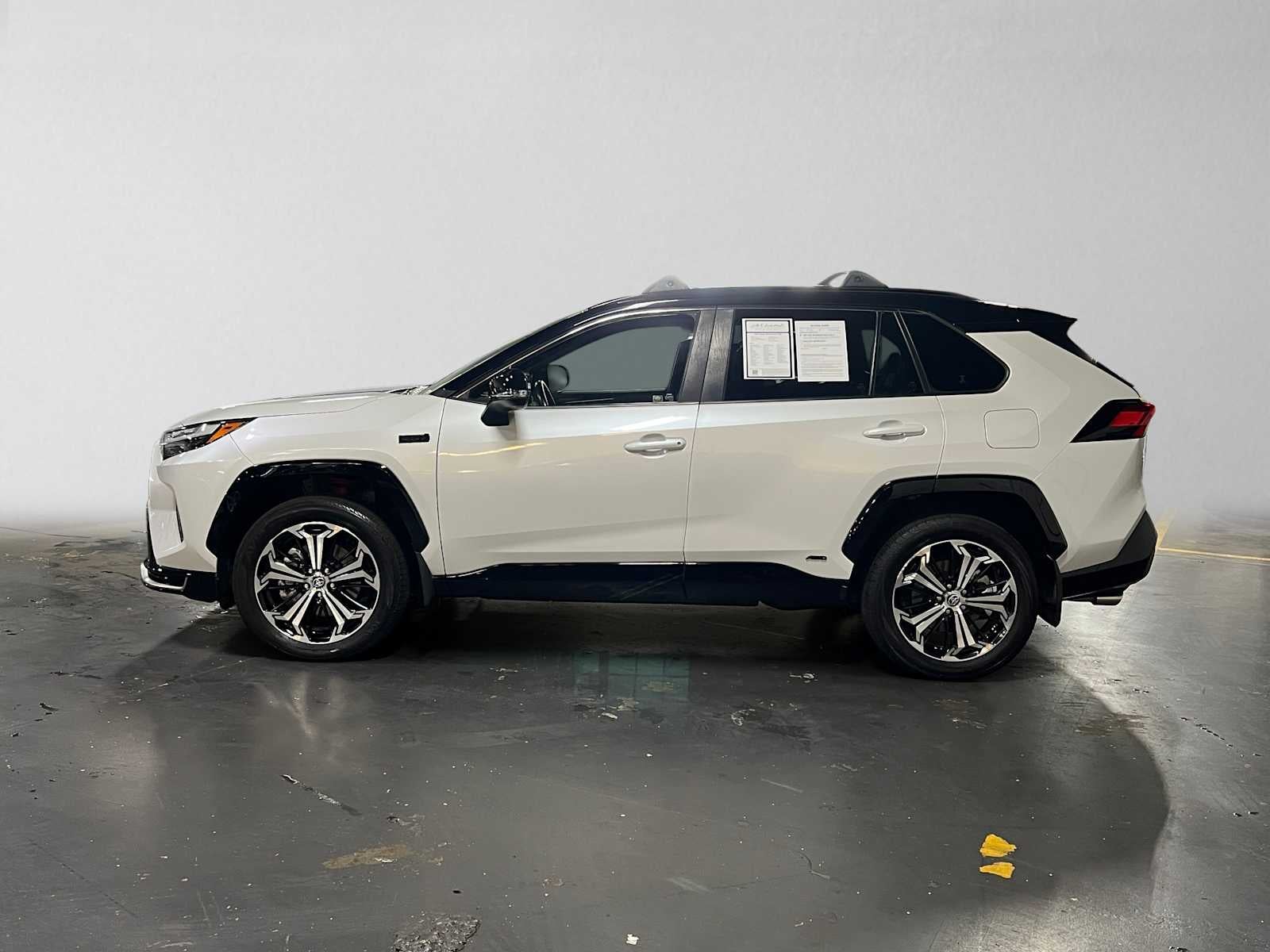 2024 Toyota RAV4 Prime XSE