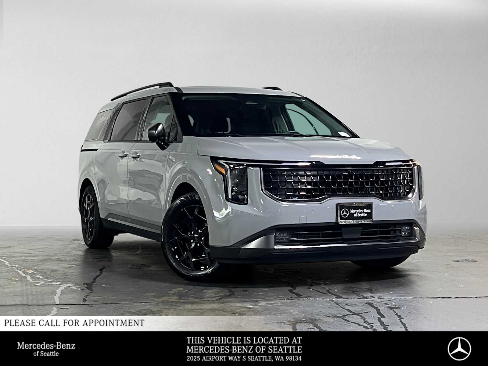 2025 Kia Sedona SX HEV's photo