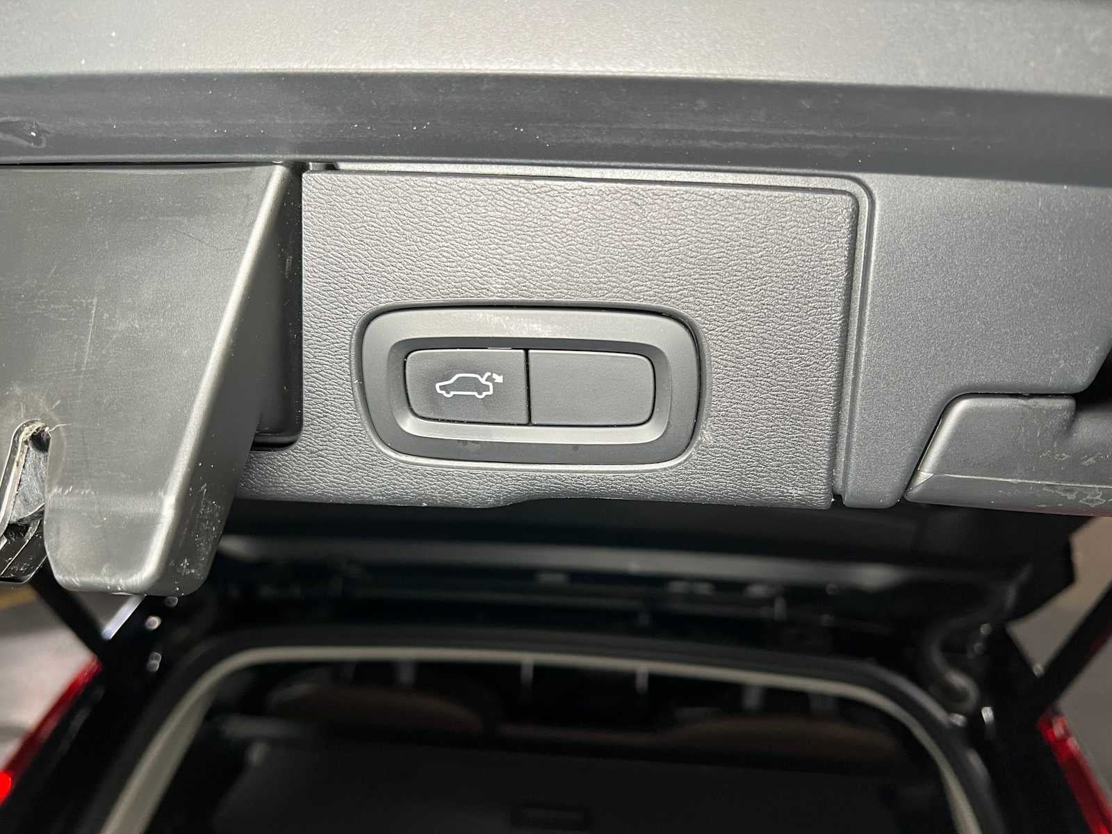 2019 Volvo XC60 Momentum