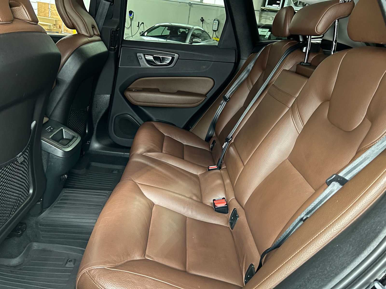 2019 Volvo XC60 Momentum