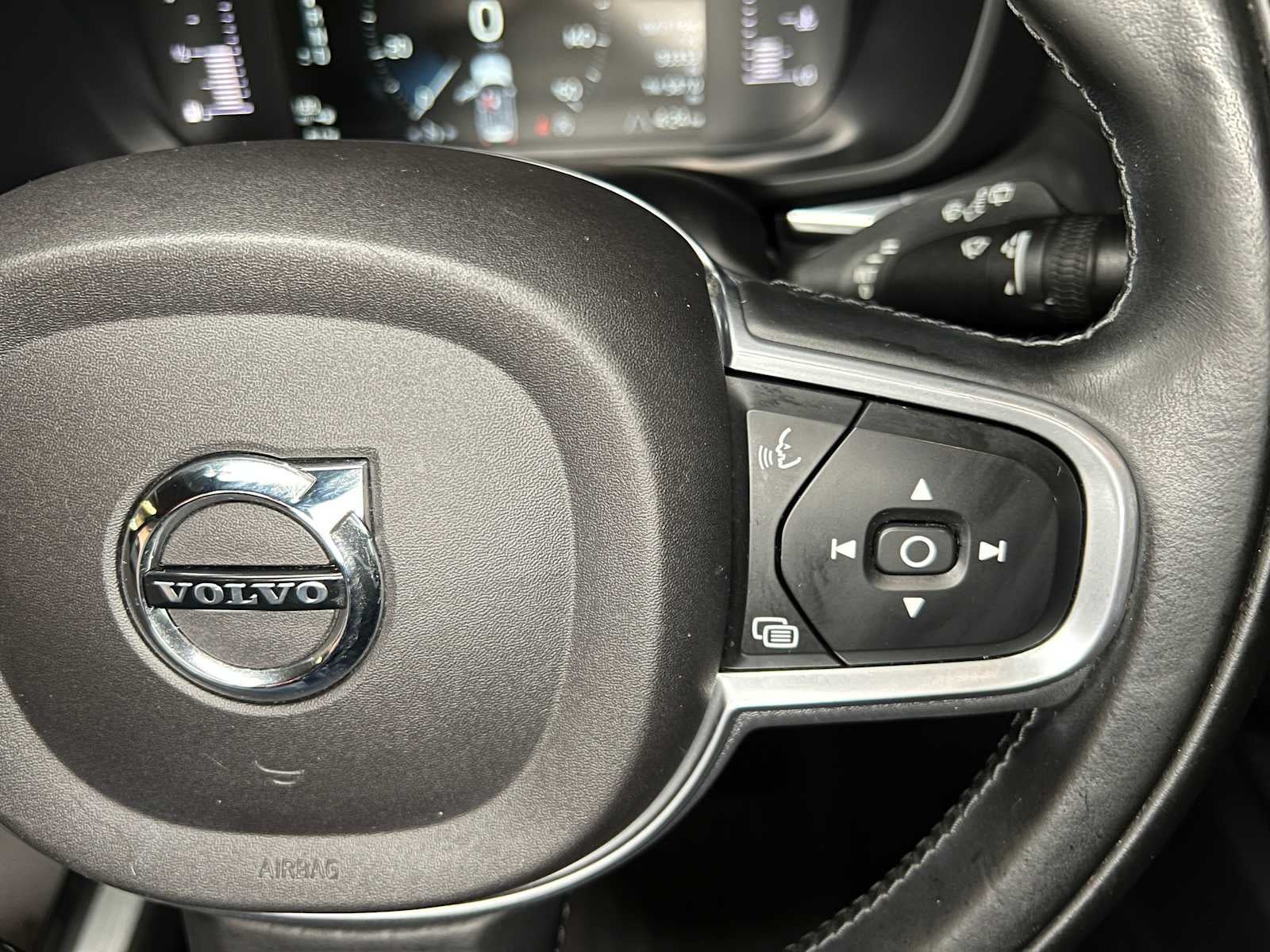 2019 Volvo XC60 Momentum