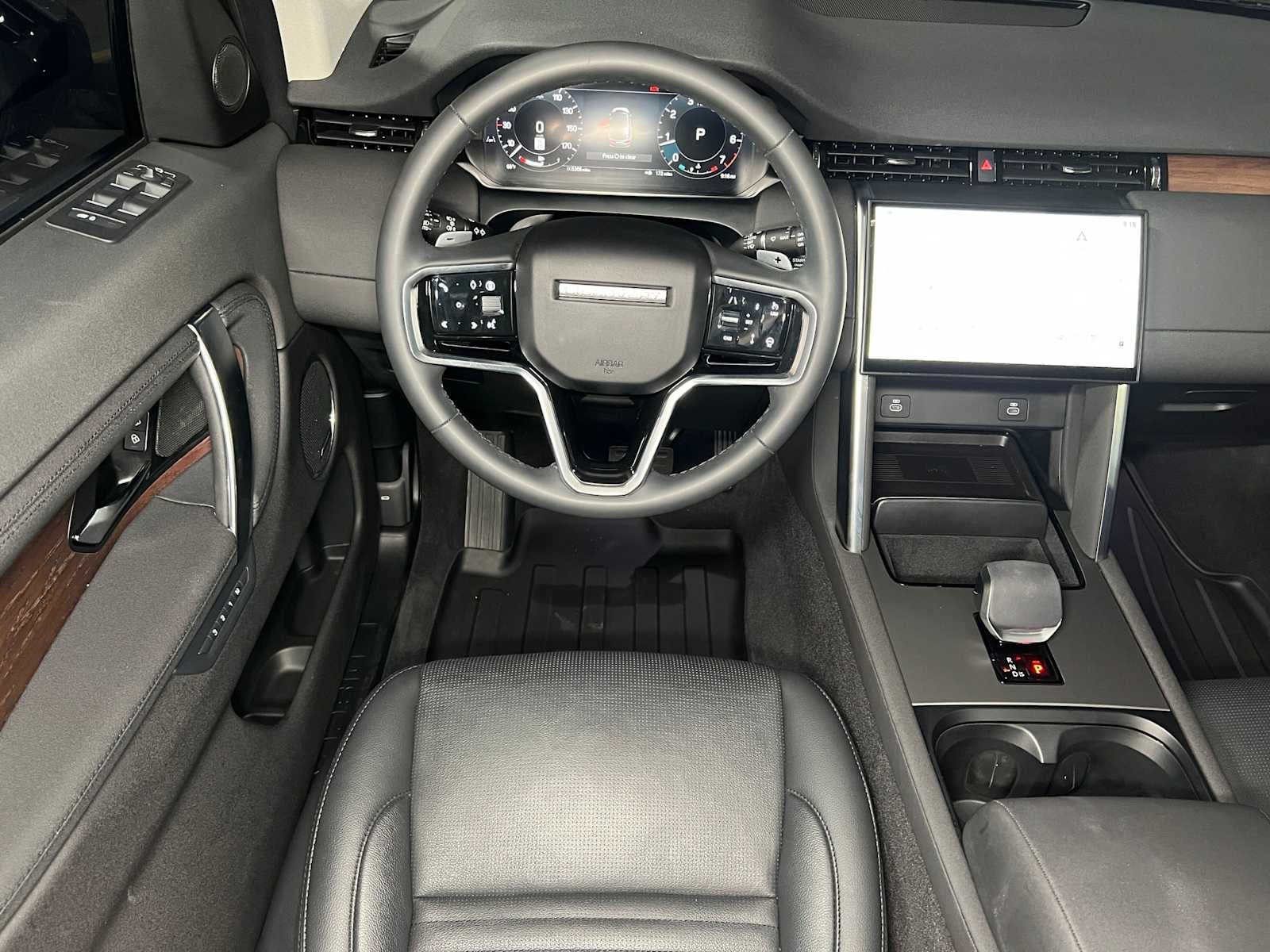 2025 Land Rover Discovery Sport S