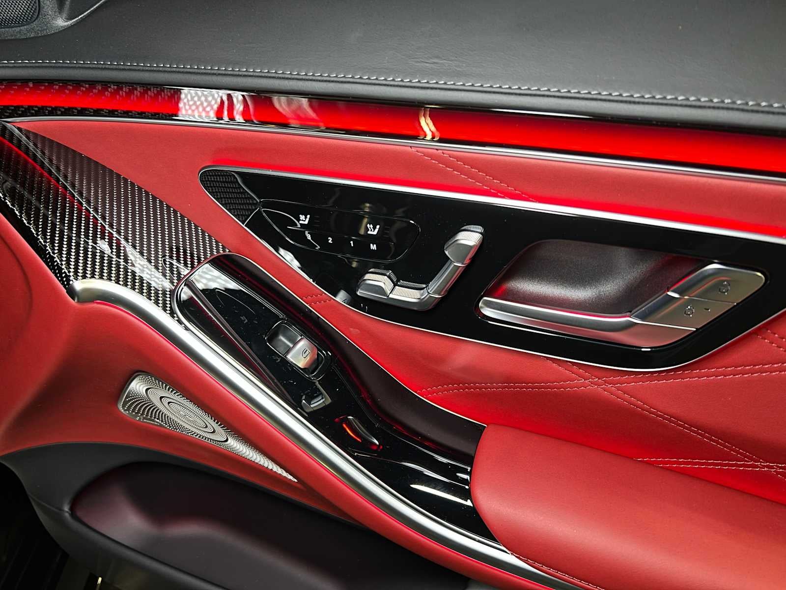 2026 Mercedes-Benz AMG® S 63 E 4MATIC® Sedan