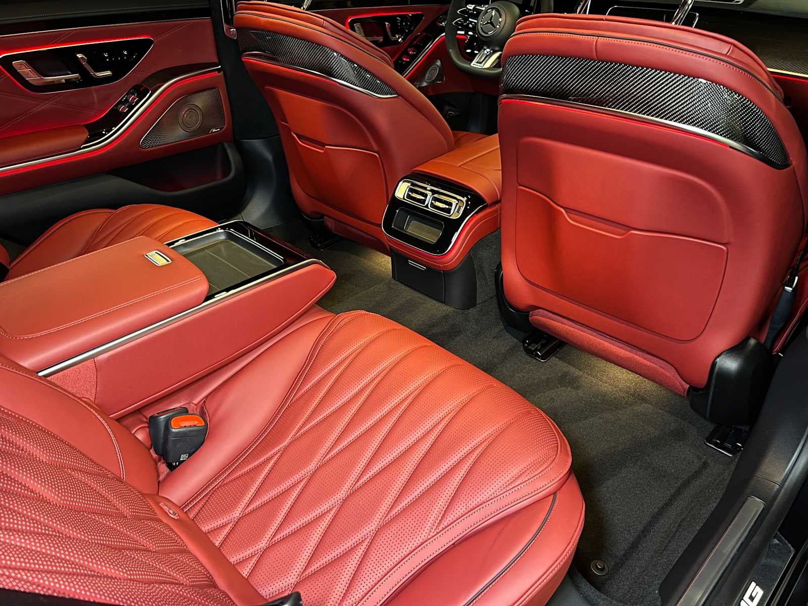 2026 Mercedes-Benz AMG® S 63 E 4MATIC® Sedan