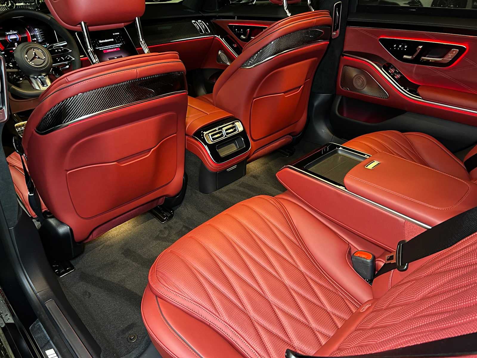 2026 Mercedes-Benz AMG® S 63 E 4MATIC® Sedan