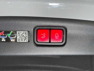 2026 Mercedes-Benz C 300 4MATIC® Sedan