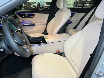 2026 Mercedes-Benz C 300 4MATIC® Sedan