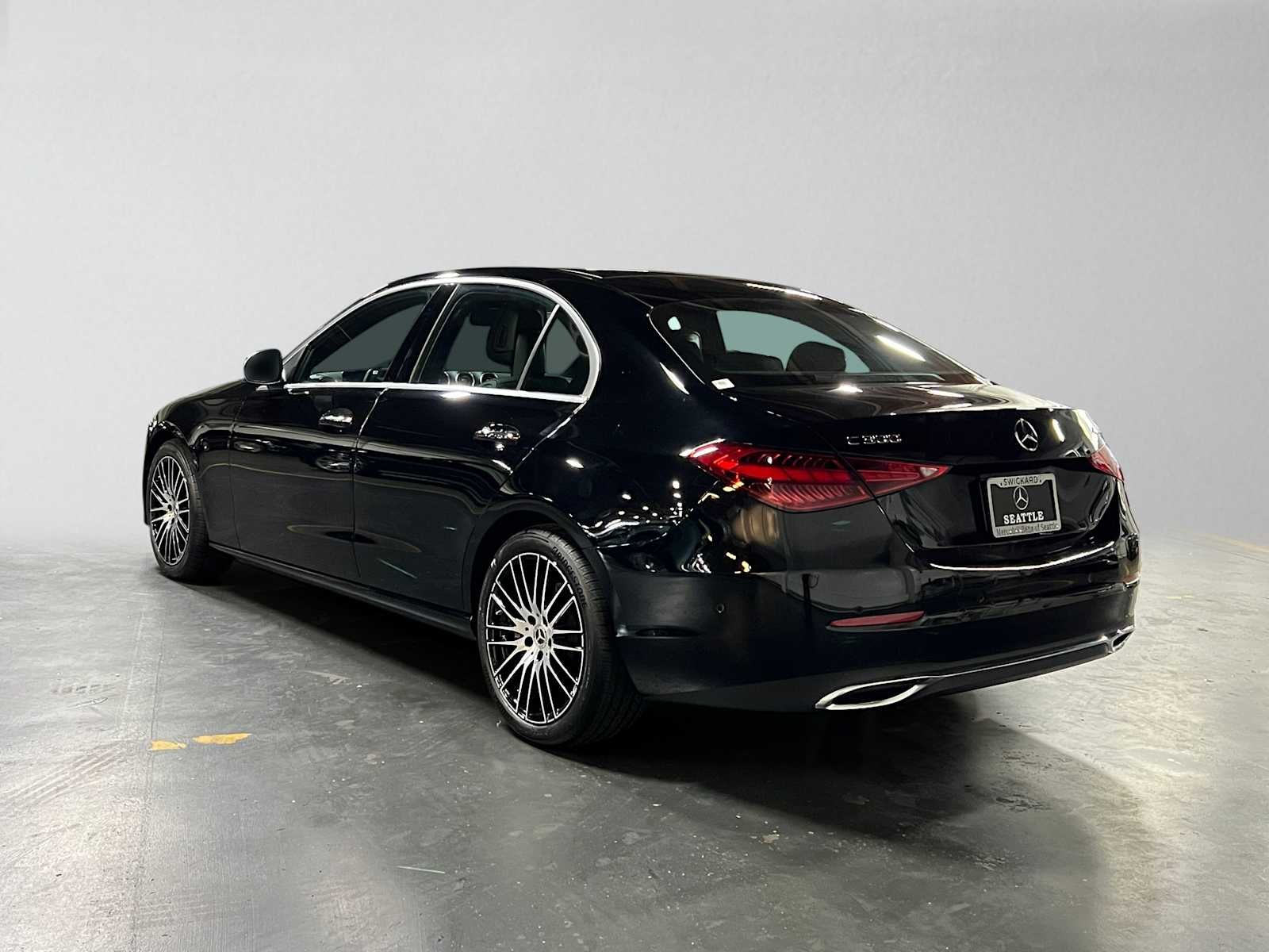 2026 Mercedes-Benz C 300 4MATIC® Sedan
