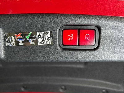 2026 Mercedes-Benz C 300 4MATIC® Sedan