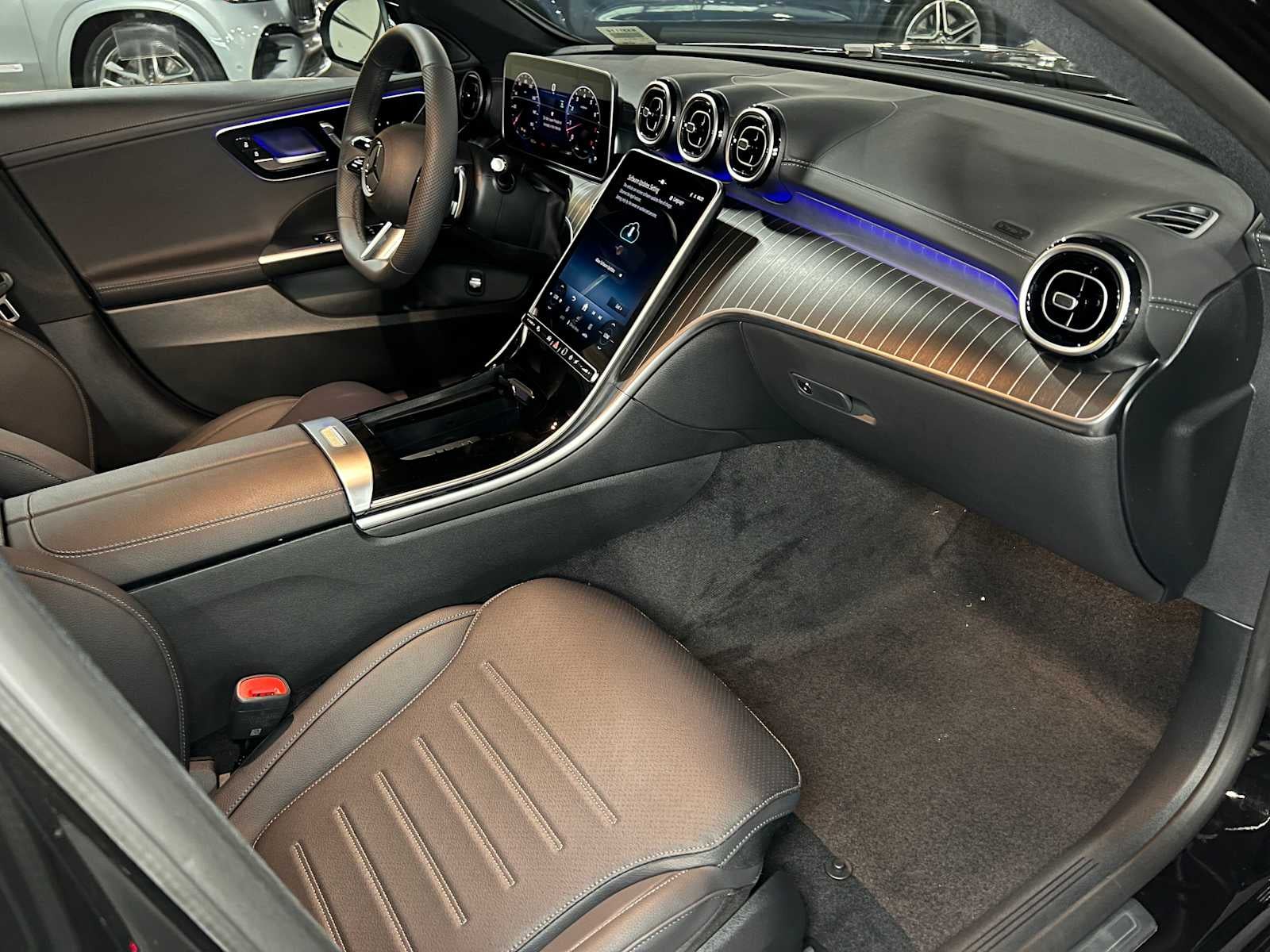 2026 Mercedes-Benz C 300 4MATIC® Sedan