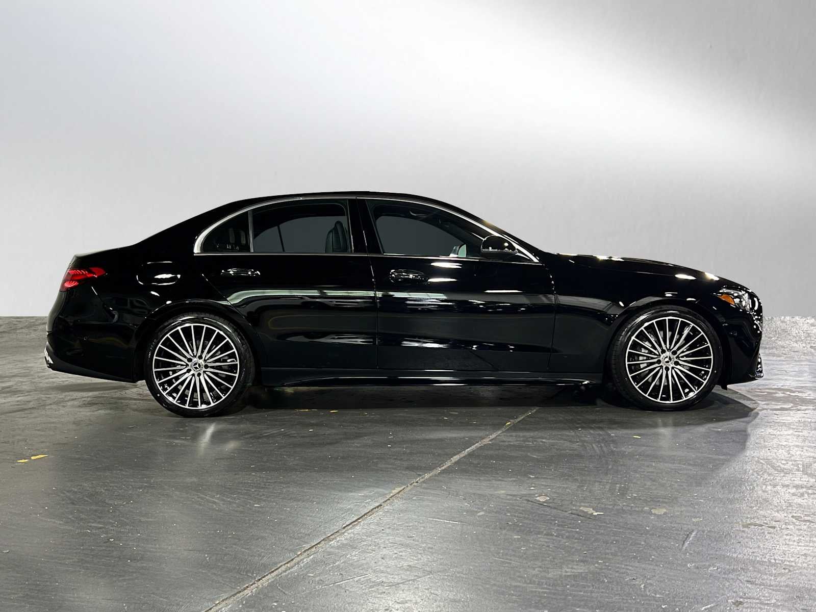 2026 Mercedes-Benz C 300 4MATIC® Sedan
