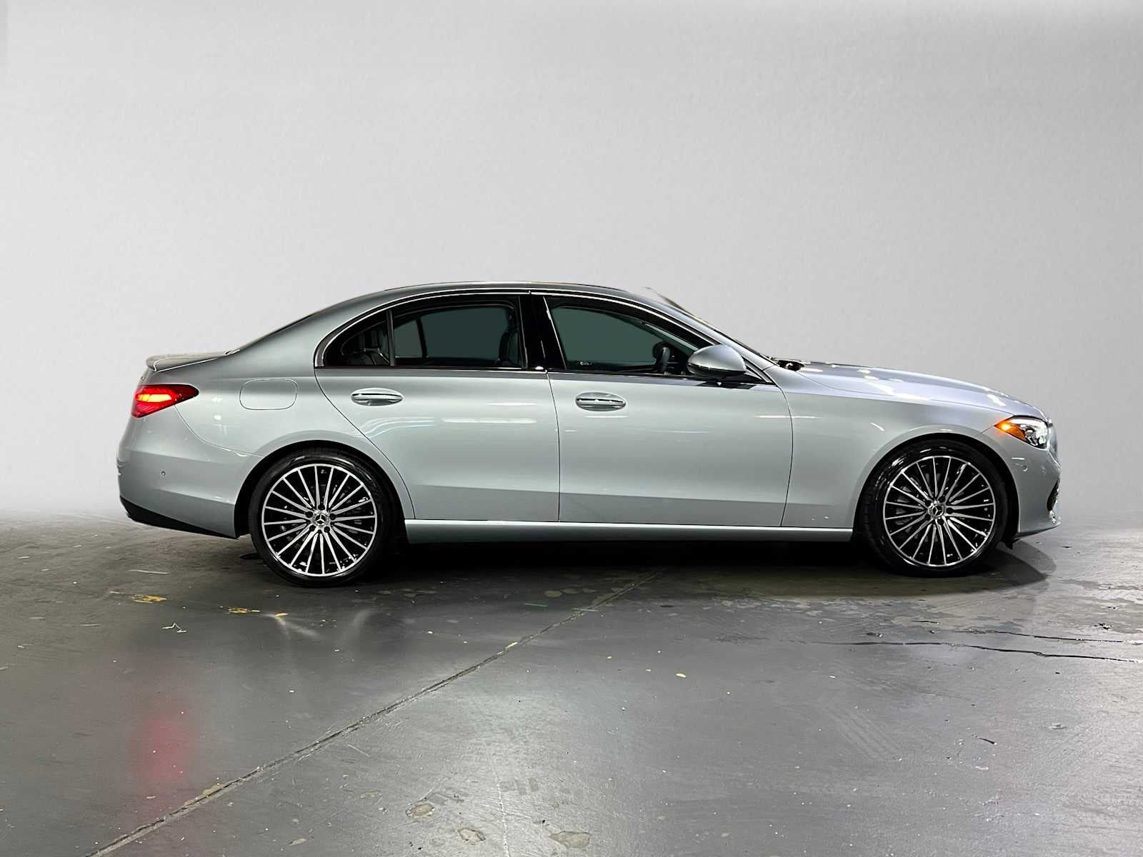 2027 Mercedes-Benz C 300 4MATIC® Sedan