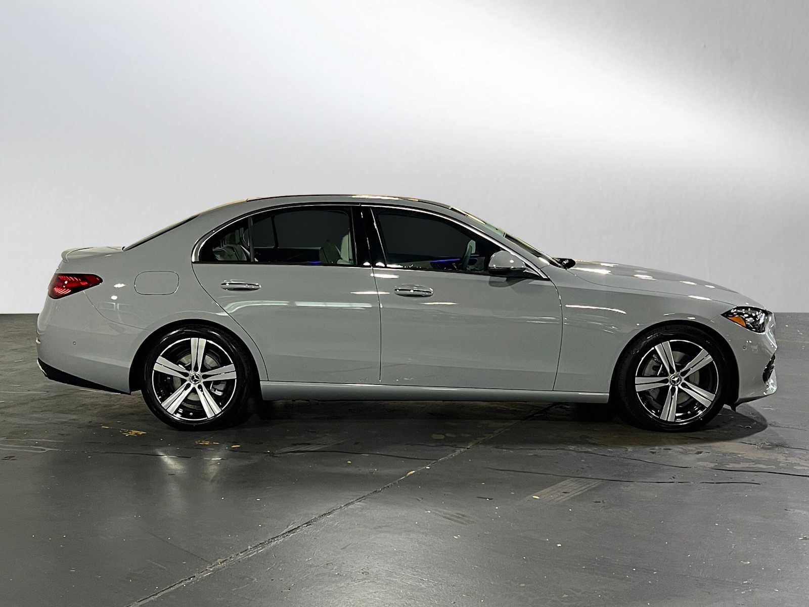 2025 Mercedes-Benz C 300 4MATIC® Sedan