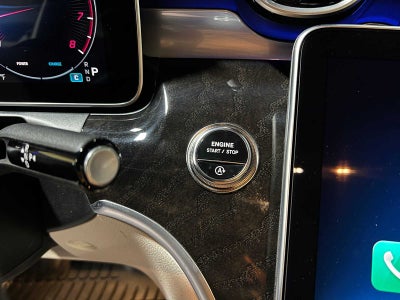 2026 Mercedes-Benz C 300 4MATIC® Sedan
