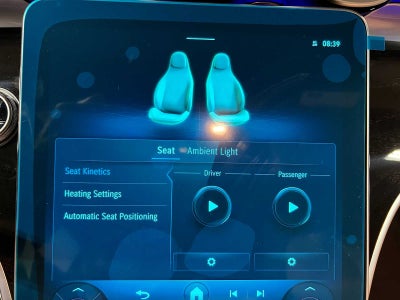 2026 Mercedes-Benz C 300 4MATIC® Sedan