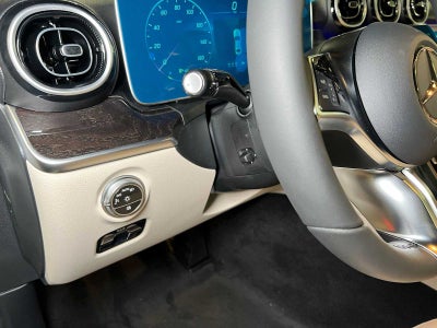 2026 Mercedes-Benz C 300 4MATIC® Sedan
